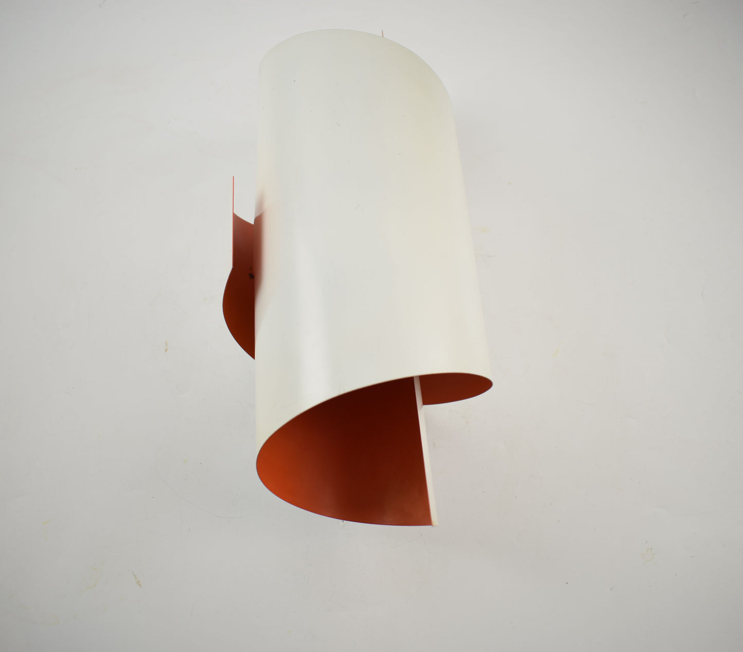 SIMON HENNINGSEN, Danish Design, Poul Henningsen, Philippe Starck, Artemide Ikea, Ingo Maurer, George Nelson, Achille Castiglioni, Isamu Noguchi, Tiffany, Herman Miller, knoll Vitra, Kaiser Idell