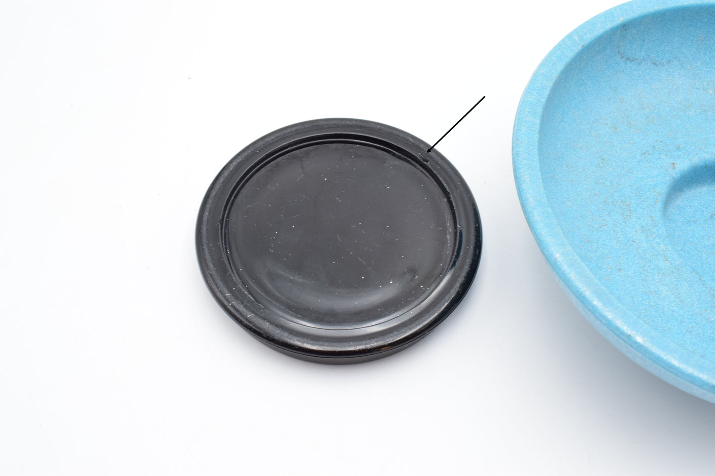 ad copier, cactus pot, flower pot, ceramic glass design, leerdam glass, 1950s graniver, art deco vase, presed glass, René Lalique, Dale Chihuly, Iittala glass, unica series, green yellow vase