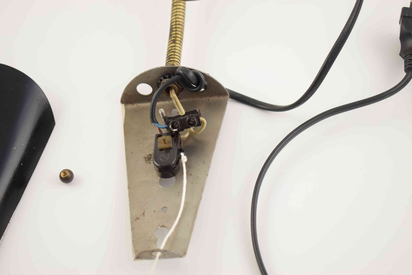 hala busquet, mint green yellow, sconces, anvia hoogervorst, pinocchio lamp, pinokkio lamp, 1950s lamp, hala, wall lamp, wall light, fifties light, mid century modern, mid mod