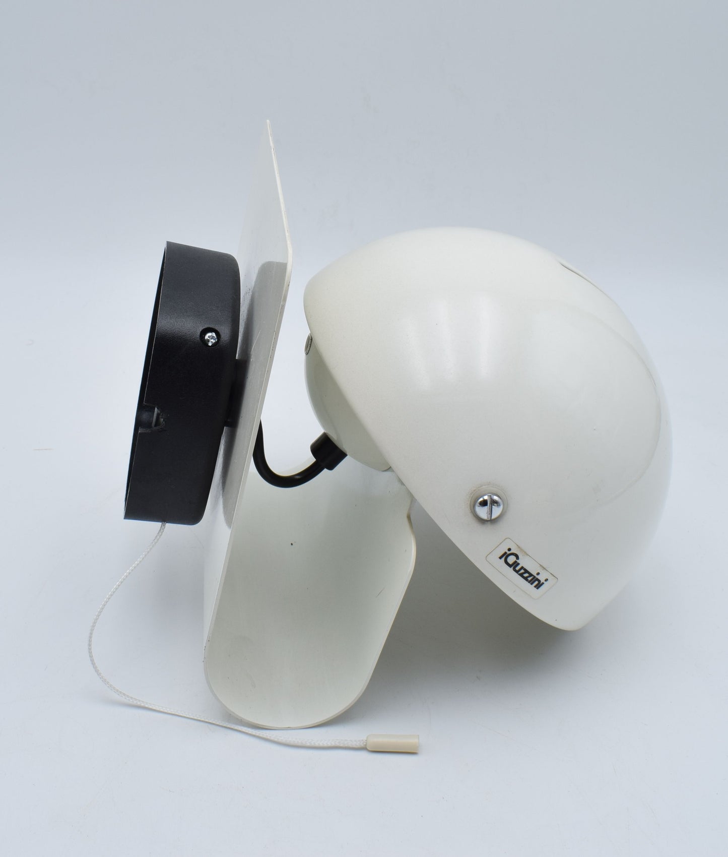 iguzzini bugia wall lamp