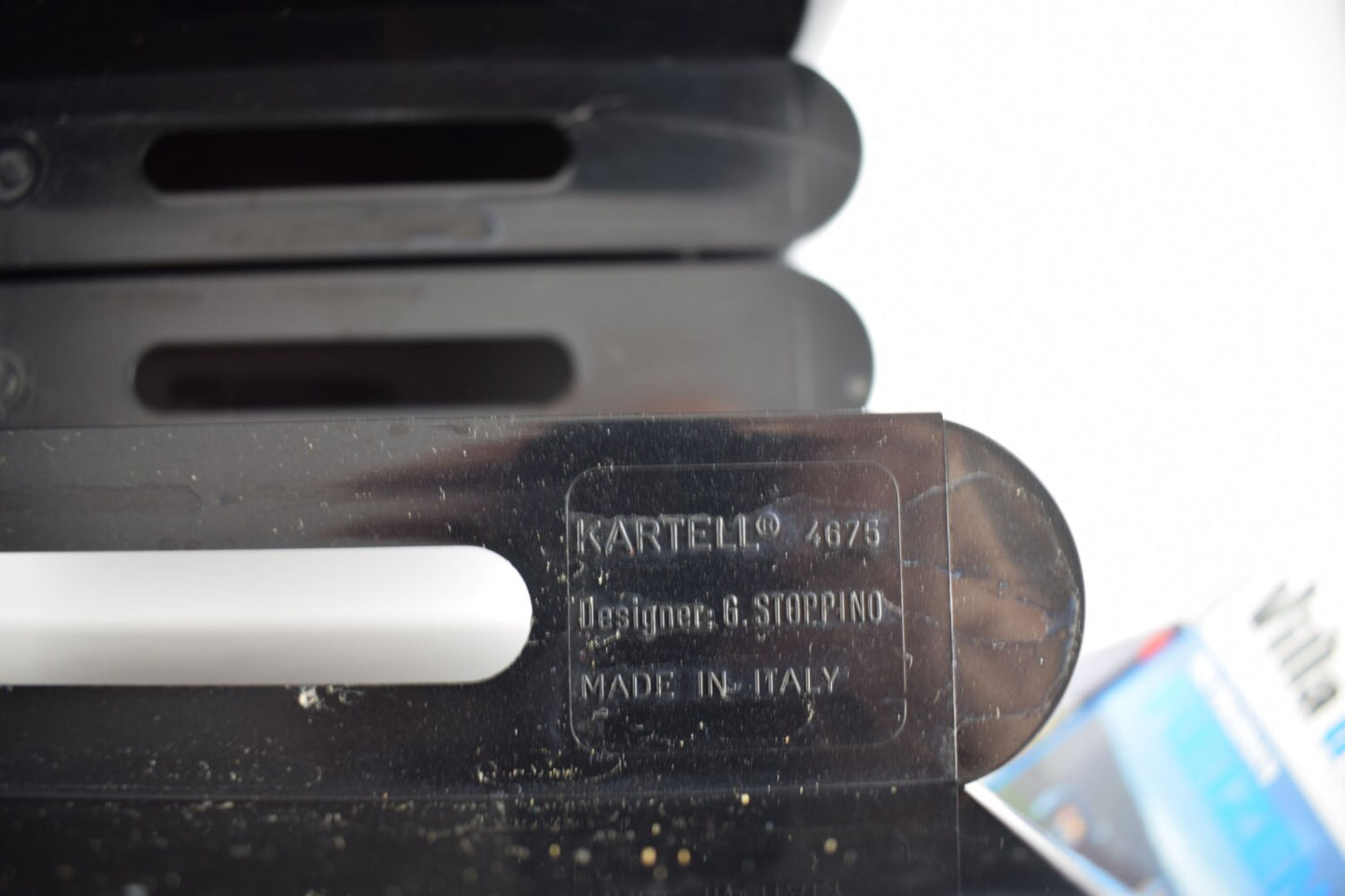 Kartell Giotto Stoppino Large vintage black 1970s Magazine or newspaper Rack portariviste