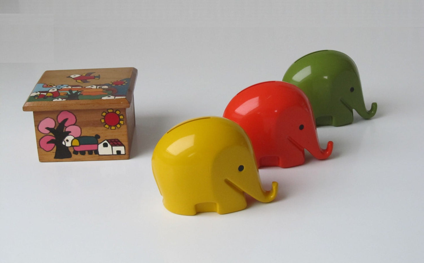 3 Colani Elephants Drumbo Plastic Vintage Moneybox