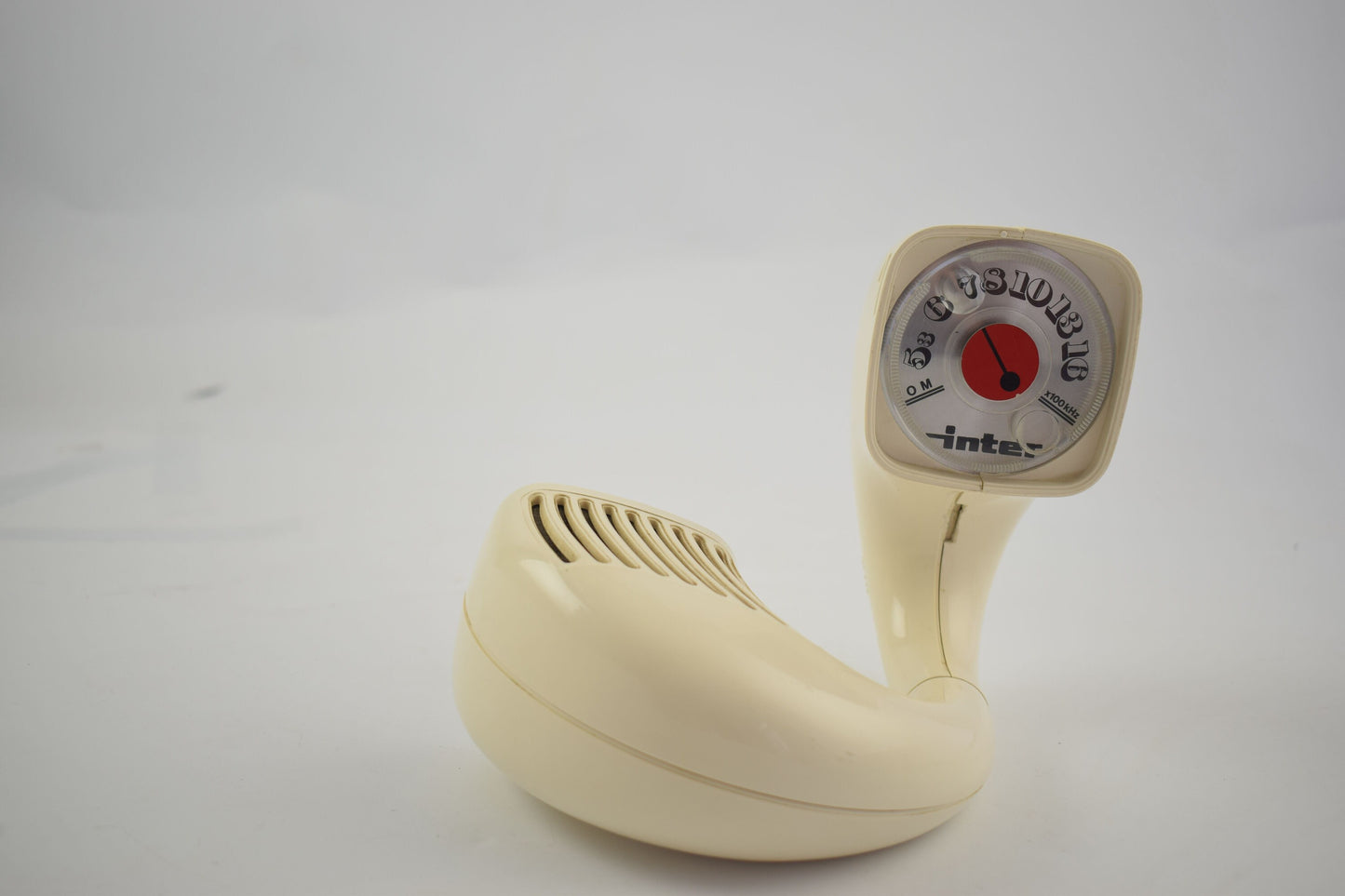 radio panasonic toot a loop retro radio panapet japan radio design radio walkman mp3 player iphone verner panton era space age radio special gift collector item