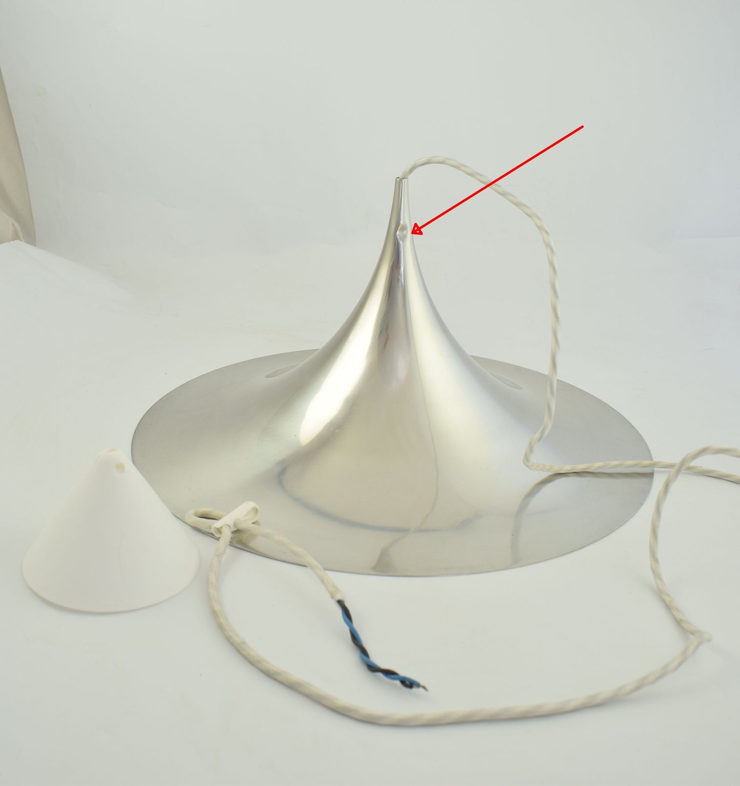 Lámpara colgante plateada Fog Morup SEMI, Claus Bonderup y Torsten Thorup, Fog Morup