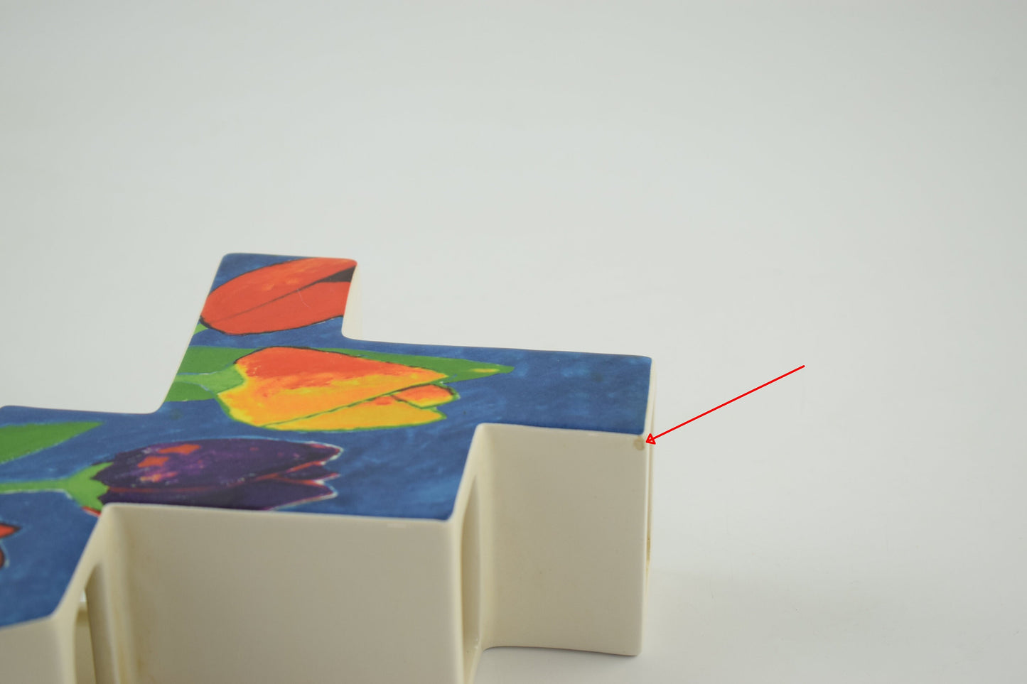 Flower or Tulip vase Schoonhoven design ceramic vase Janine Lokhorst