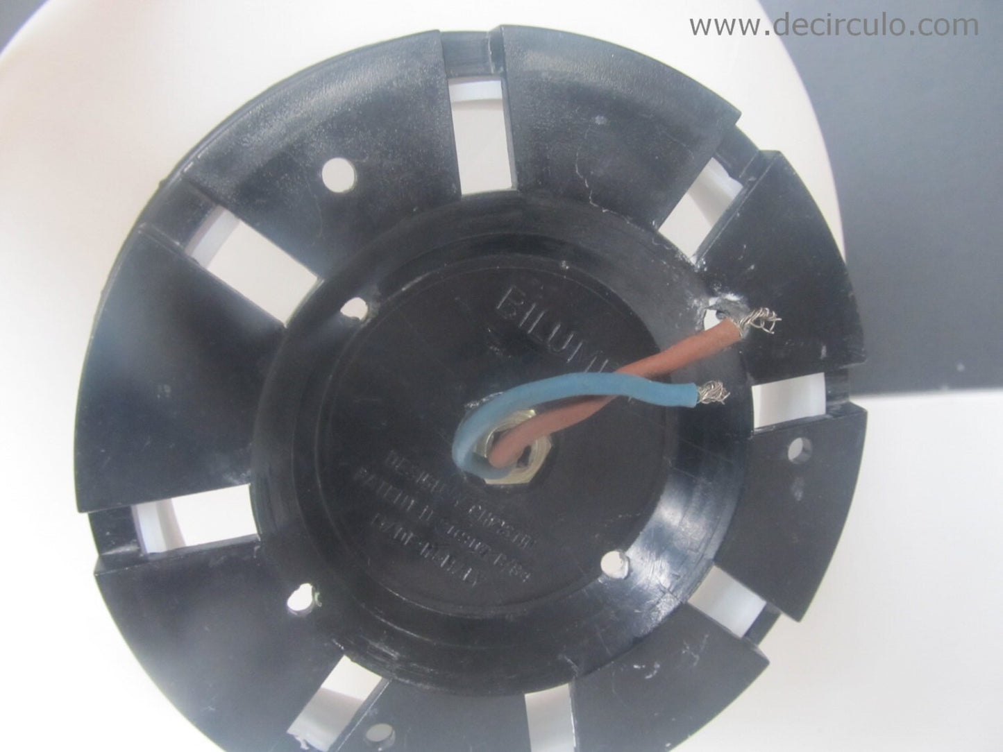 Balloon lamp designed by Yves Christin for Bilumen table or wall/ceiling light, Italy 1975 diffuser of blown plastic and black ABS base