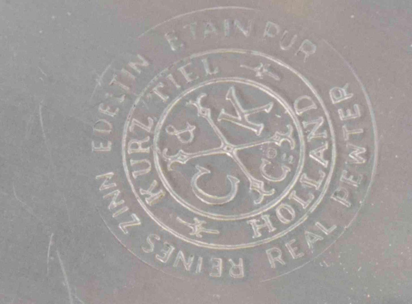 kurz tiel, tin sugar, milk can and tray, handpainted tin, antique dutch can, coffee tea pot, dutch design, delfs blue, milk suger can tray, black tray dish, pewter wedgewood, royal albert bodum, stelton arabia