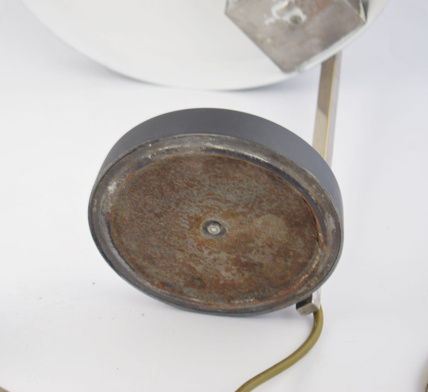 Hillebrand leuchten table lamp Oslo, black desk lamp designed by Heinz Pfaender 1962.