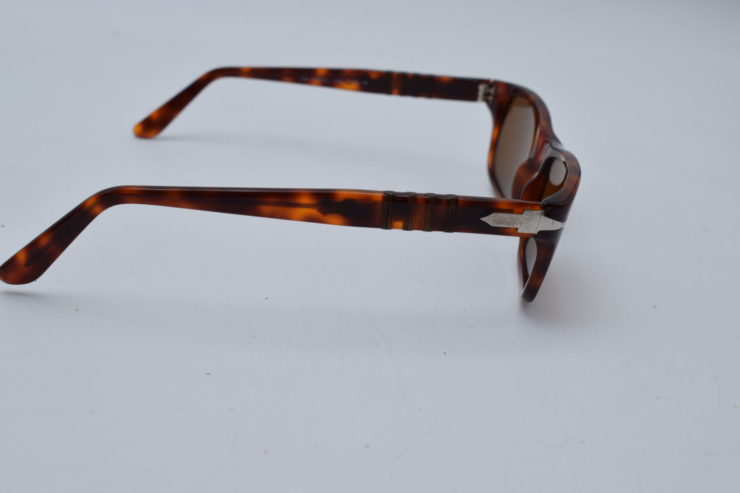 fendi chanel, vintage sunglasses, gucci prada, ray-ban oakley, persol balmain, burberry versace, cartier dior, Yves Saint Laurent, Miu Miu ysl, summer woman gift, dolce gabbana, Swarovski Trifari, Guerlain revlon
