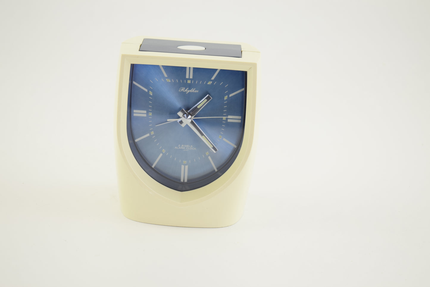  rhythm 2 jewels blessing germany alarm clock alarmclock space age jetsons movie star trek star wars japan west germany kartell artemide castiglioni ufo aliens white blue clock