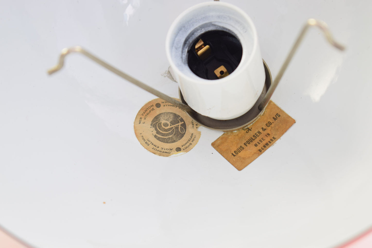 Maceta original de acero y esmalte rojo de Verner Panton para Louis Poulsen. Versión esmaltada danesa original de los años 60.