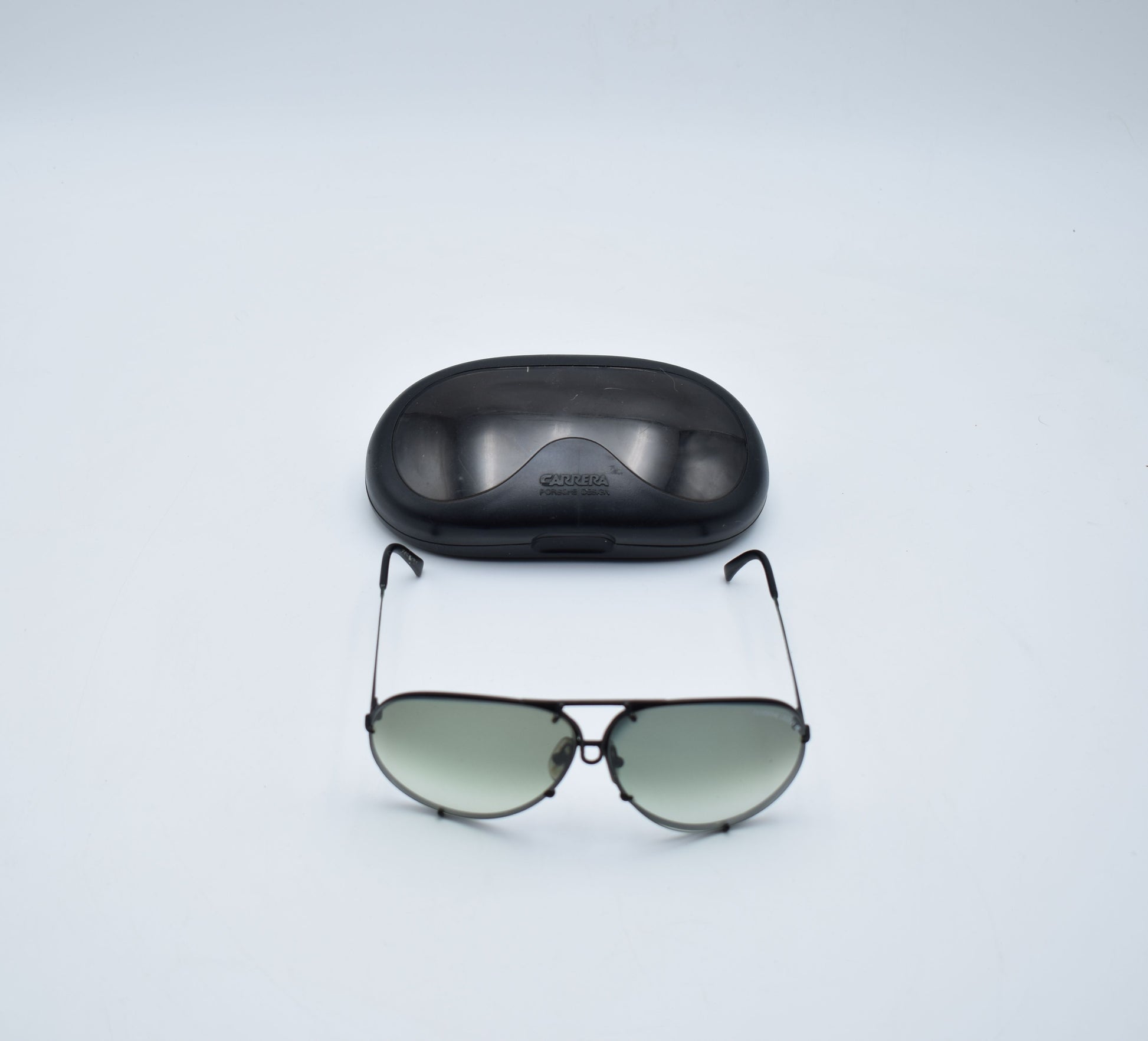 porsche sunglasses, vintage sunglasses, scarface al pacino, mafia sunglasses, 1980s style miami, miami vice, tony montana, design sunglasses, sunglases, sun glasses vintage, cartier rayban, Oakley Gucci, porsche design 5621