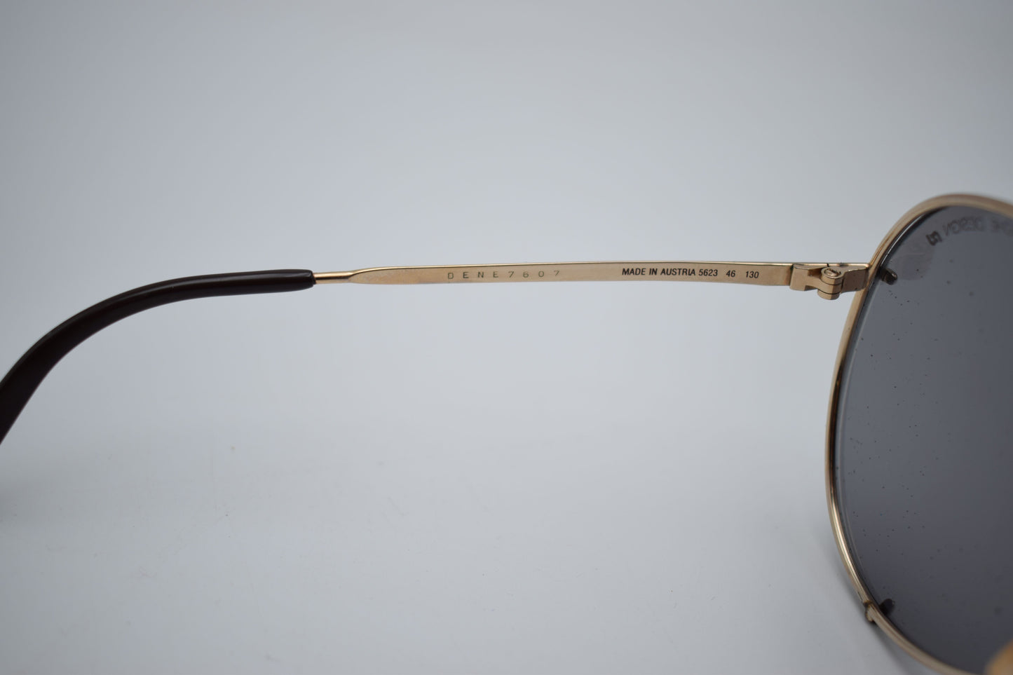 porsche sunglasses, vintage sunglasses, scarface al pacino, mafia sunglasses, 1980s style miami, miami vice, tony montana, design sunglasses, sunglases, sun glasses vintage, cartier rayban, Oakley Gucci, porsche design 5621