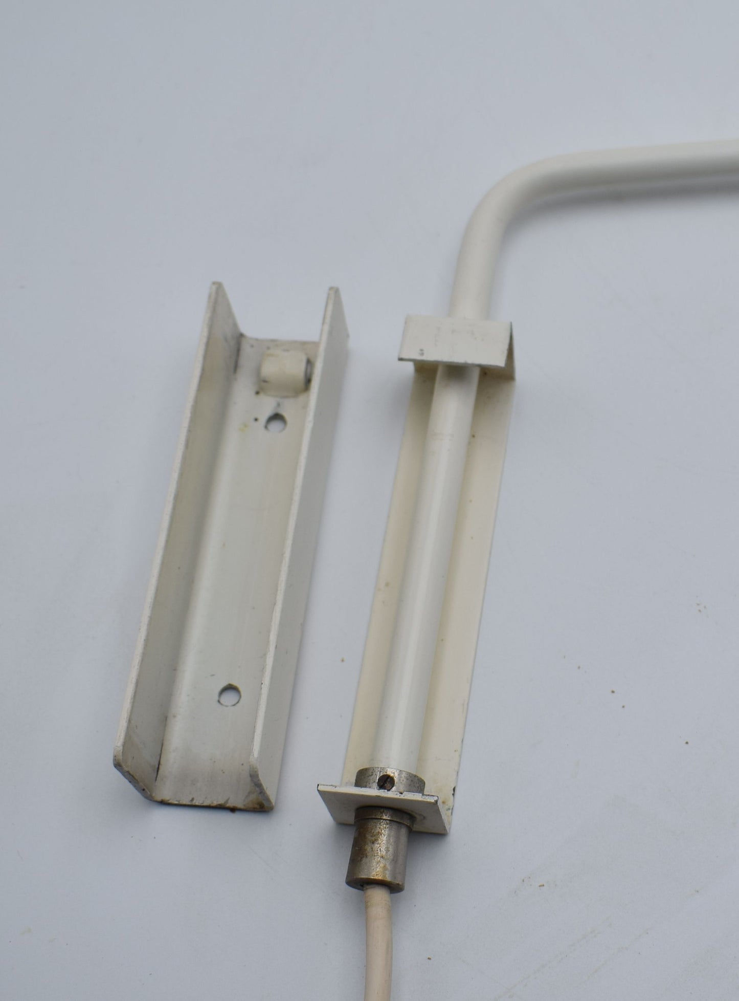 wall lamp, wall light, anvia, hoogervorst, hala, dutch design, mid century, elbow light, scissors lamp, sconce, harmonica lamp, panton, paperclip lamp