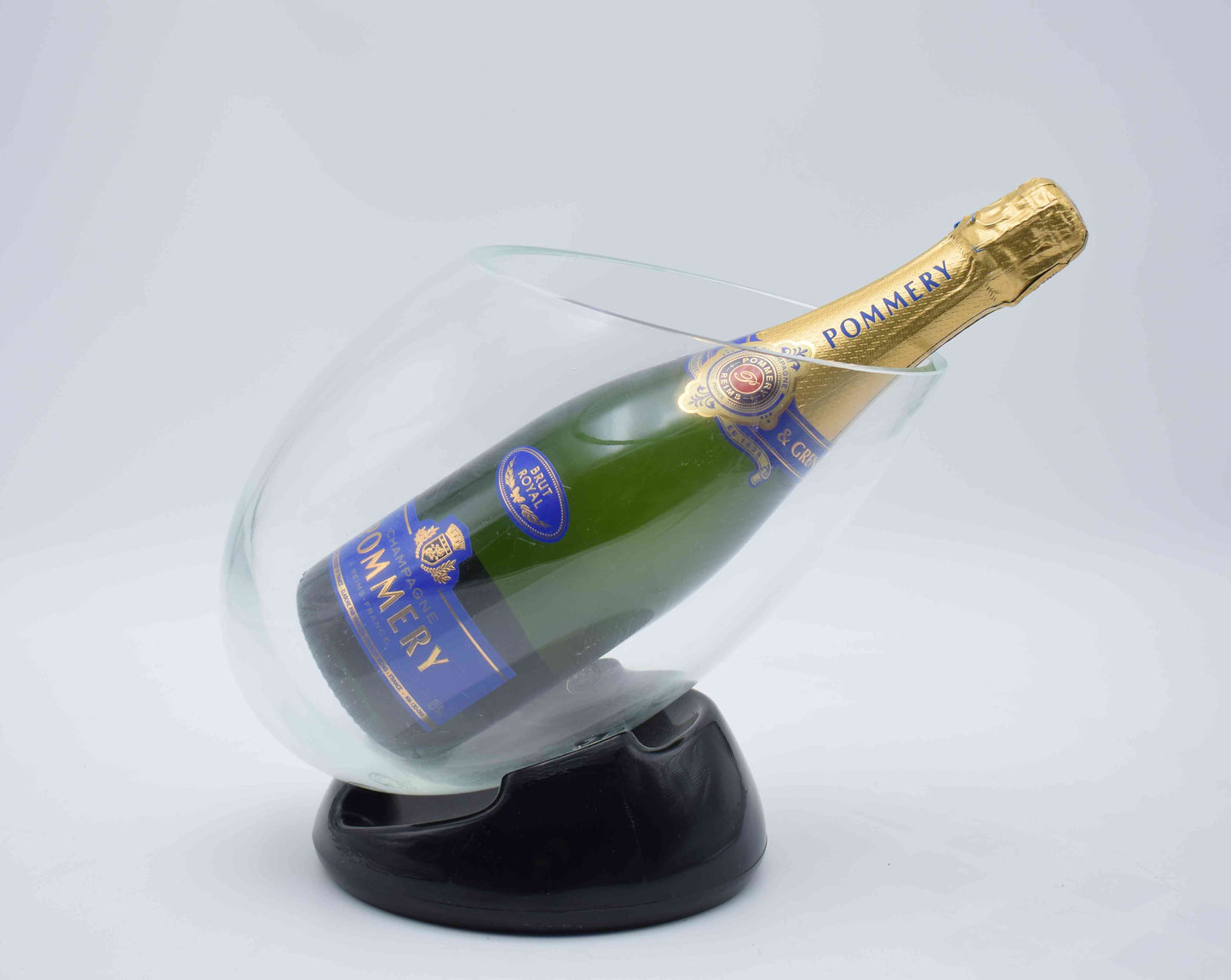 colani designer, Ritzenhoff Glass, wine cooler, champagne cooler, birthday party, crystal glass, marc newson, ettore sottsass, race car sports, formule 1 nascar, Ross Lovegrove, kitchen appliance, ice bucket