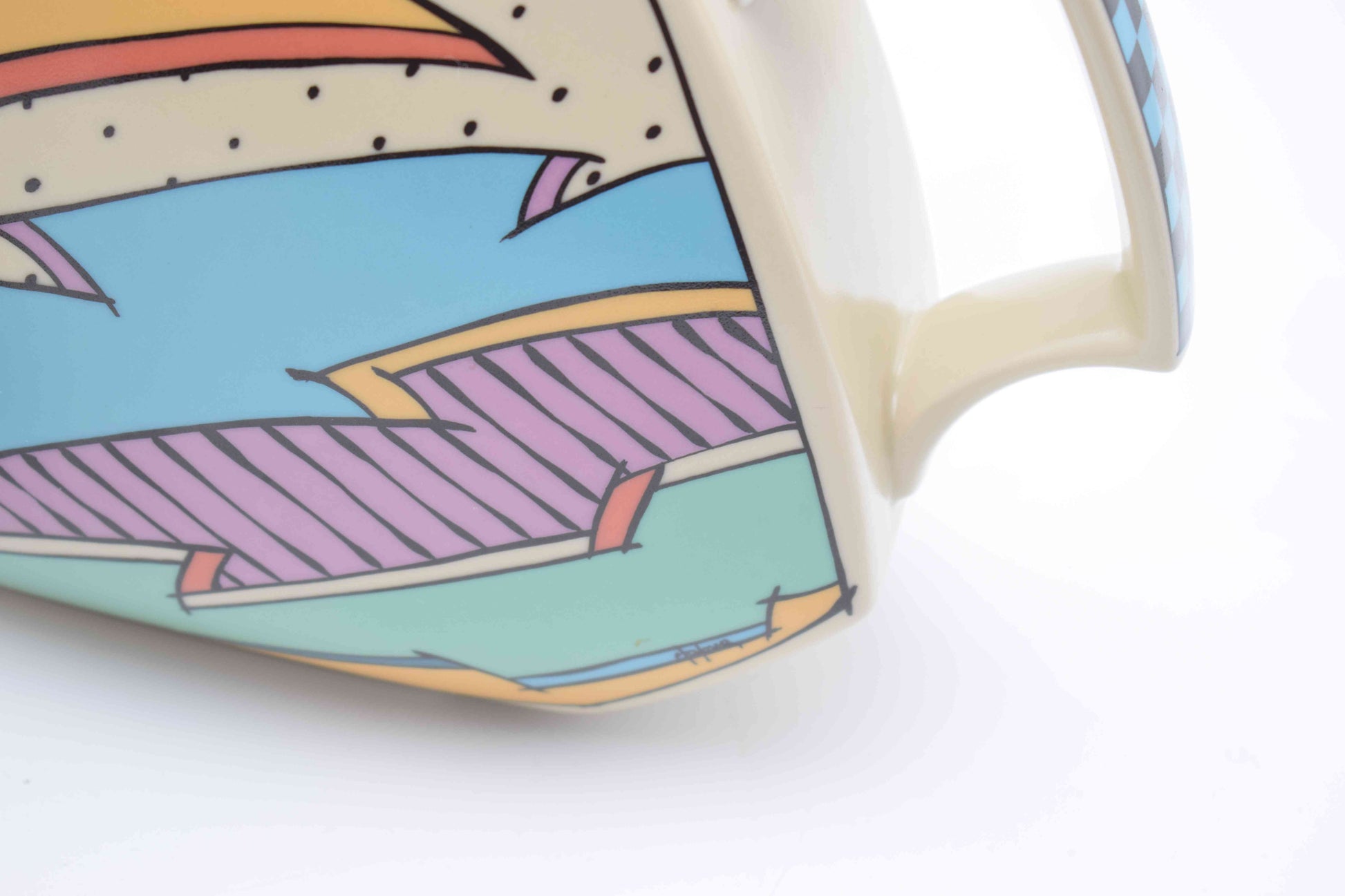 memphis style, graffiti 1980s, rosenthal ceramics, rosenthal porcelain, vintage plates, flash one rosenthal, museum piece, 1980s design, vintage ikea, vintage kitchenware, Villeroy Boch, design kitchenware