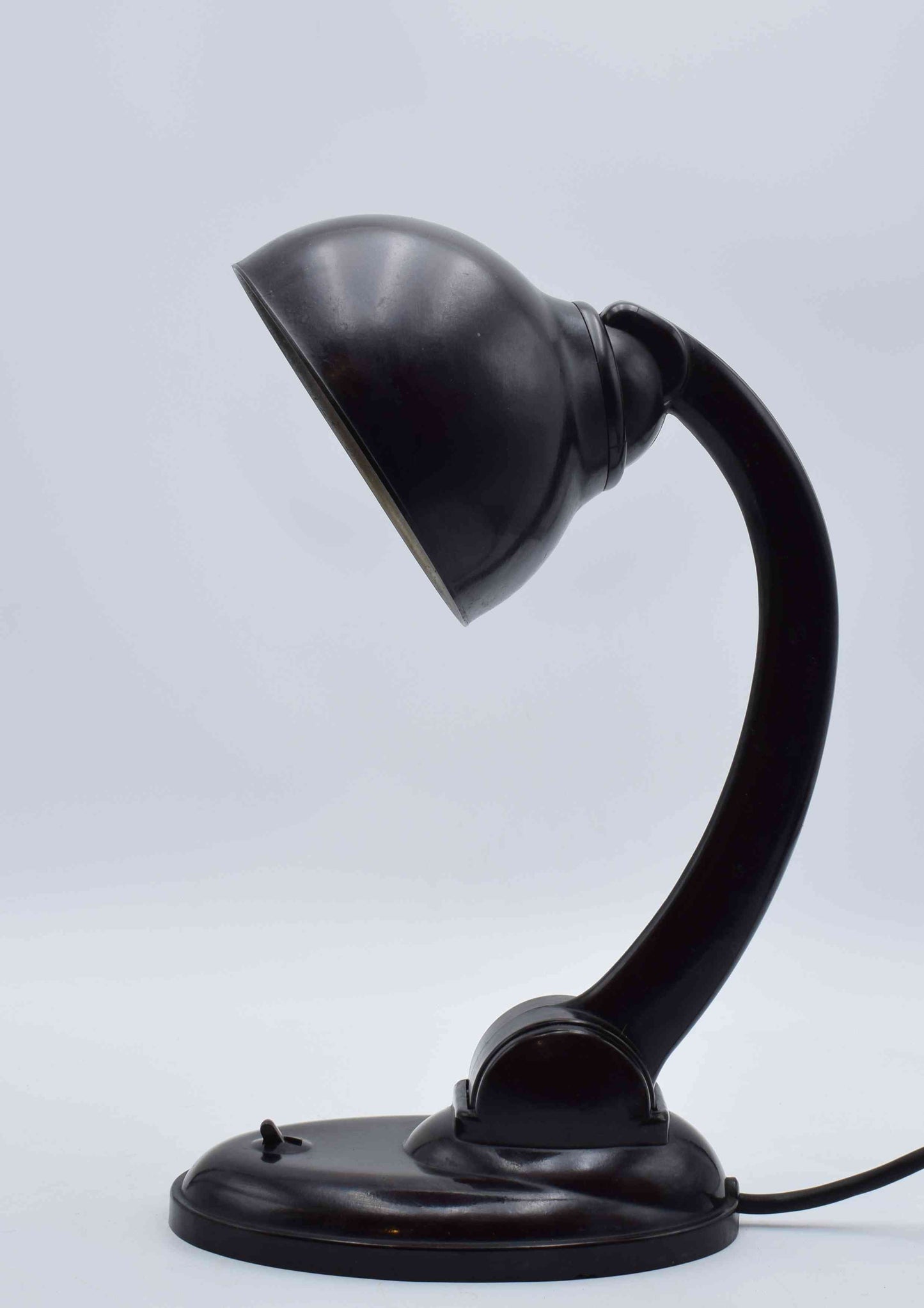 ESC E K COLE, czech lamp, england lamp, english lamp, german light, bakelite, Erik Kirkham Cole, bauhaus period, modernist, art deco, art nouveau, jugendstil, ek cole