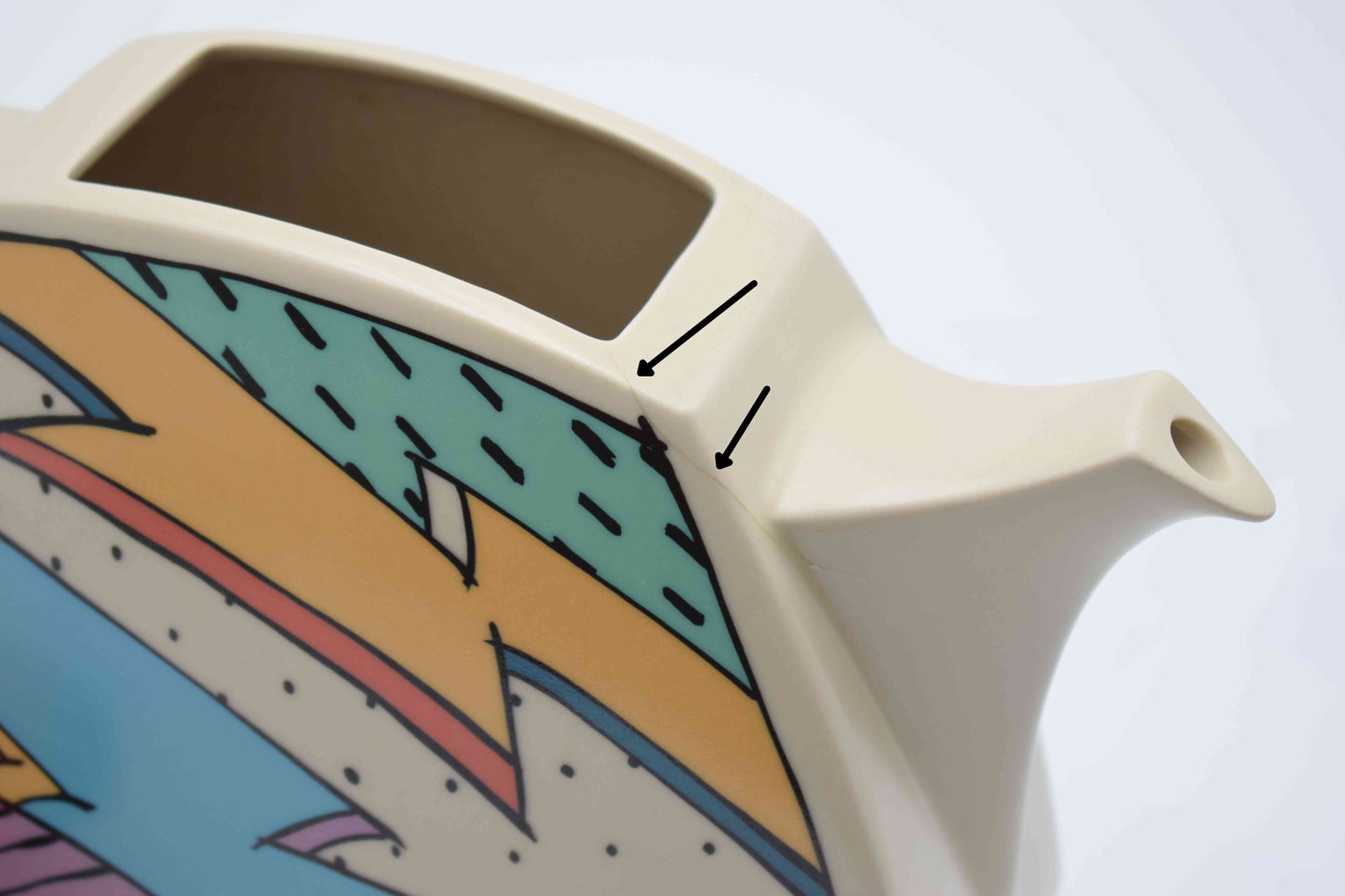 memphis style, graffiti 1980s, rosenthal ceramics, rosenthal porcelain, vintage plates, flash one rosenthal, museum piece, 1980s design, vintage ikea, vintage kitchenware, Villeroy Boch, design kitchenware