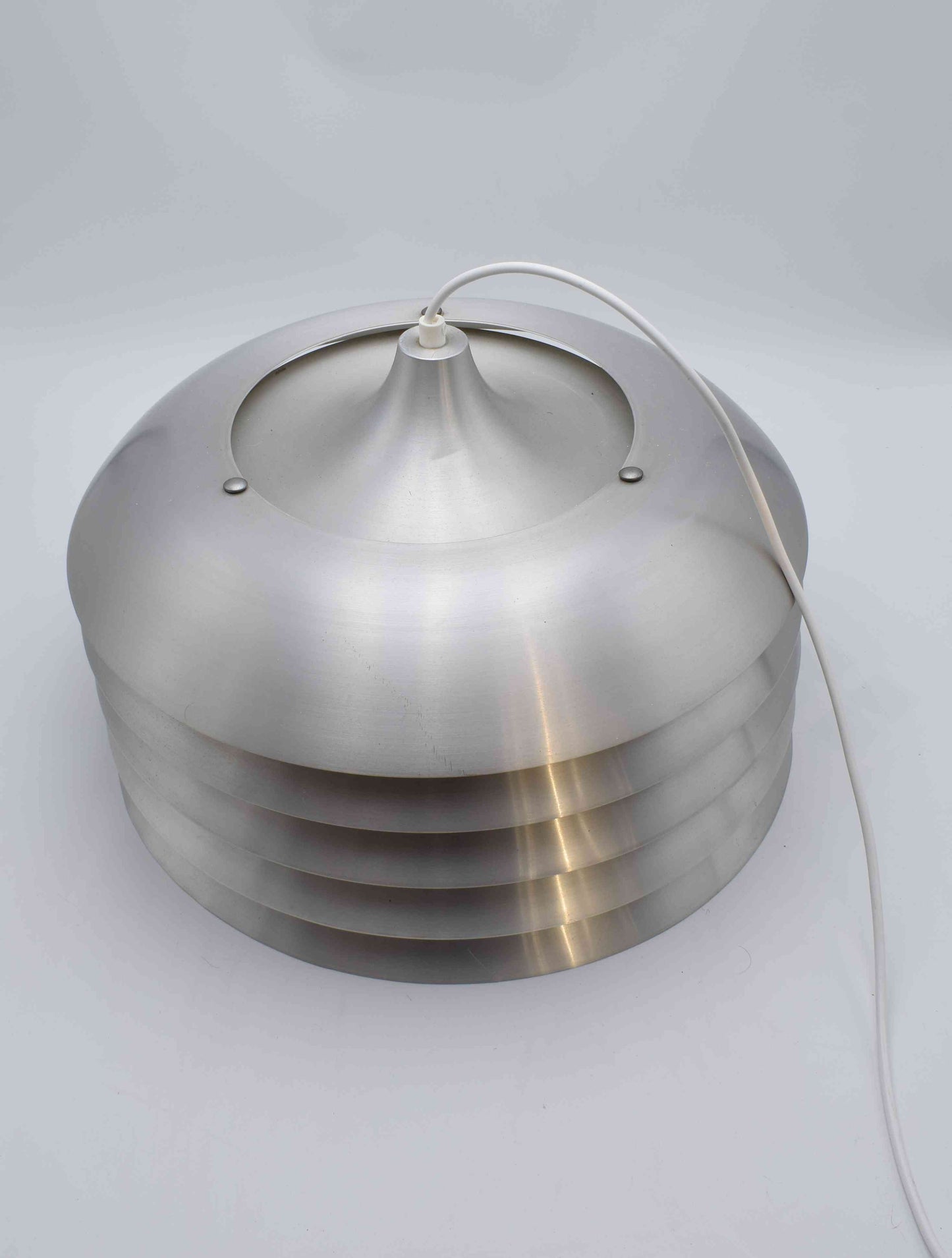 jakobsson, svera, AB Markaryd, Swedish design ikea, danish design, dutchdesign lamp, pendant lamp, salmon pink lamp, big hanging lamp, kitchen lamp, living room lamp, fog morup vintage, vintage lamp