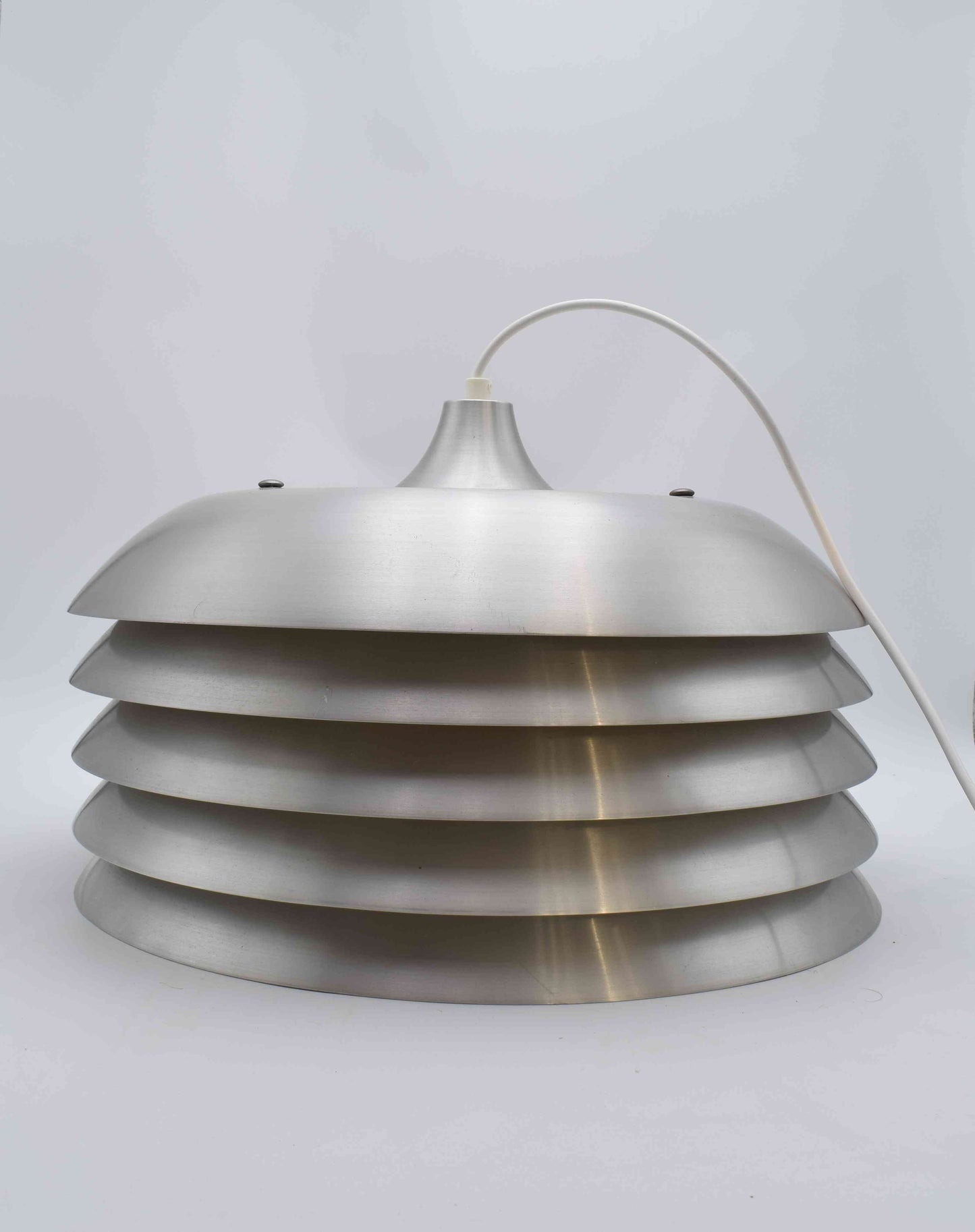 jakobsson, svera, AB Markaryd, Swedish design ikea, danish design, dutchdesign lamp, pendant lamp, salmon pink lamp, big hanging lamp, kitchen lamp, living room lamp, fog morup vintage, vintage lamp