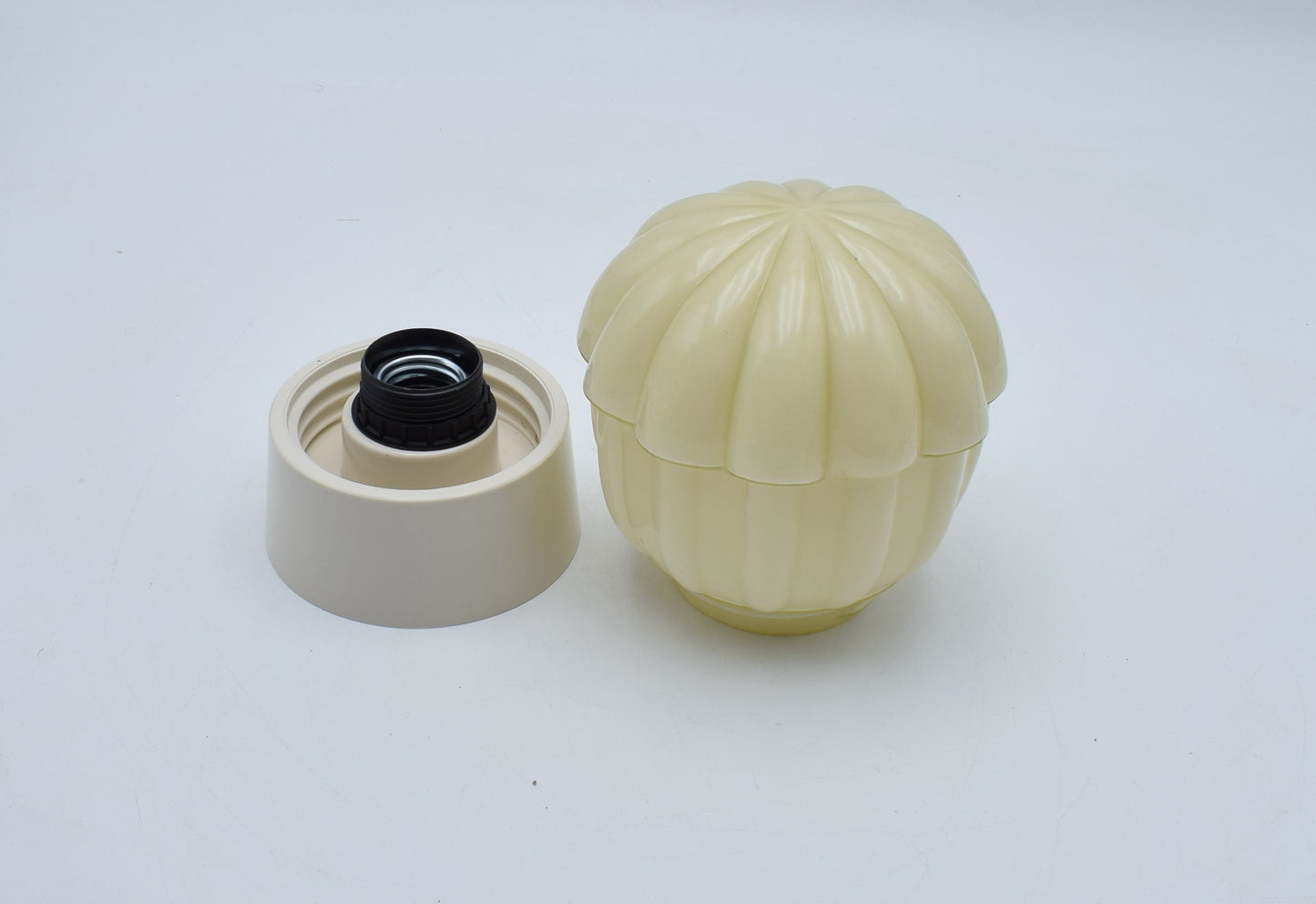 art deco lamp