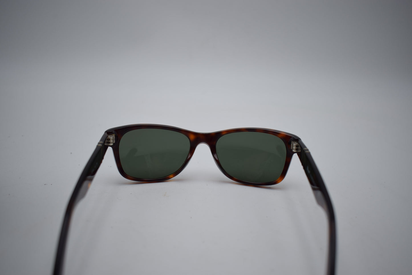 fendi chanel, vintage sunglasses, gucci prada, ray-ban oakley, persol balmain, burberry versace, cartier dior, Yves Saint Laurent, summer woman gift, dolce gabbana, Guerlain revlon, tortoise sunglasses, stylish sunglasses