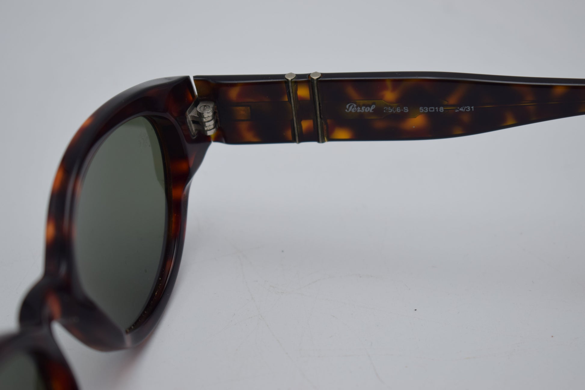 fendi chanel, vintage sunglasses, gucci prada, ray-ban oakley, persol balmain, burberry versace, cartier dior, Yves Saint Laurent, Miu Miu ysl, summer woman gift, dolce gabbana, Swarovski Trifari, Guerlain revlon