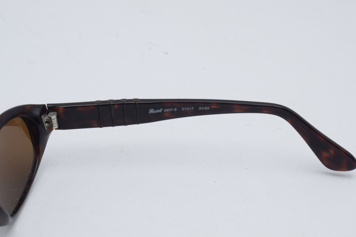 persol 2607-s vintage sunglasses with case