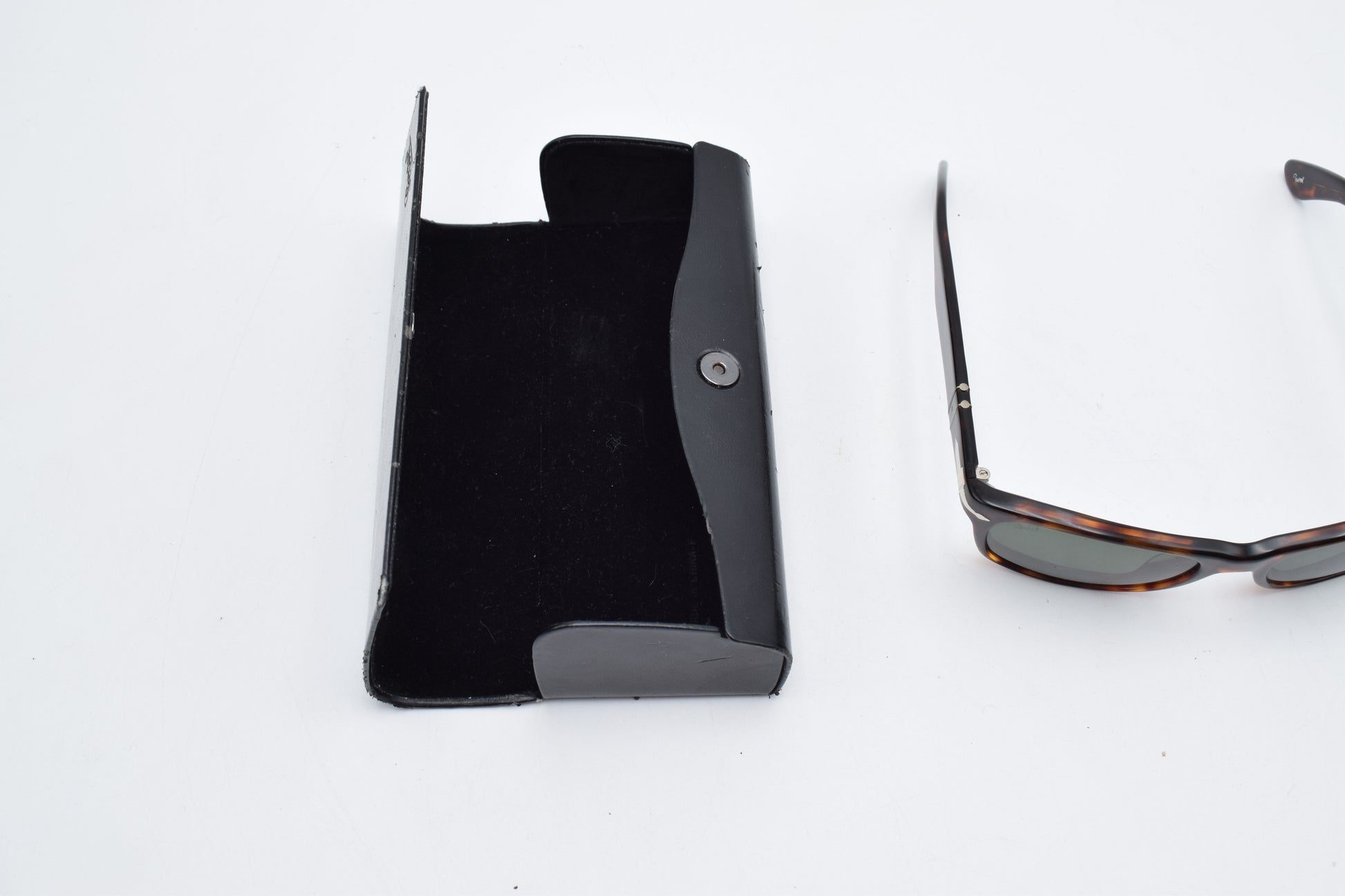 fendi chanel, vintage sunglasses, gucci prada, ray-ban oakley, persol balmain, burberry versace, cartier dior, Yves Saint Laurent, summer woman gift, dolce gabbana, Guerlain revlon, tortoise sunglasses, stylish sunglasses