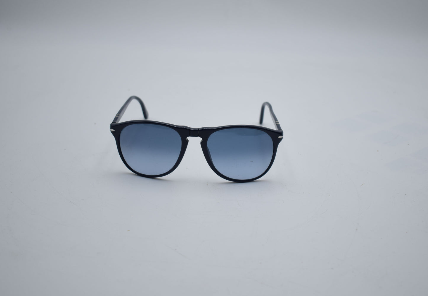 fendi chanel, vintage sunglasses, gucci prada, ray-ban oakley, persol balmain, burberry versace, cartier dior, Yves Saint Laurent, Miu Miu ysl, summer woman gift, dolce gabbana, Swarovski Trifari, Guerlain revlon