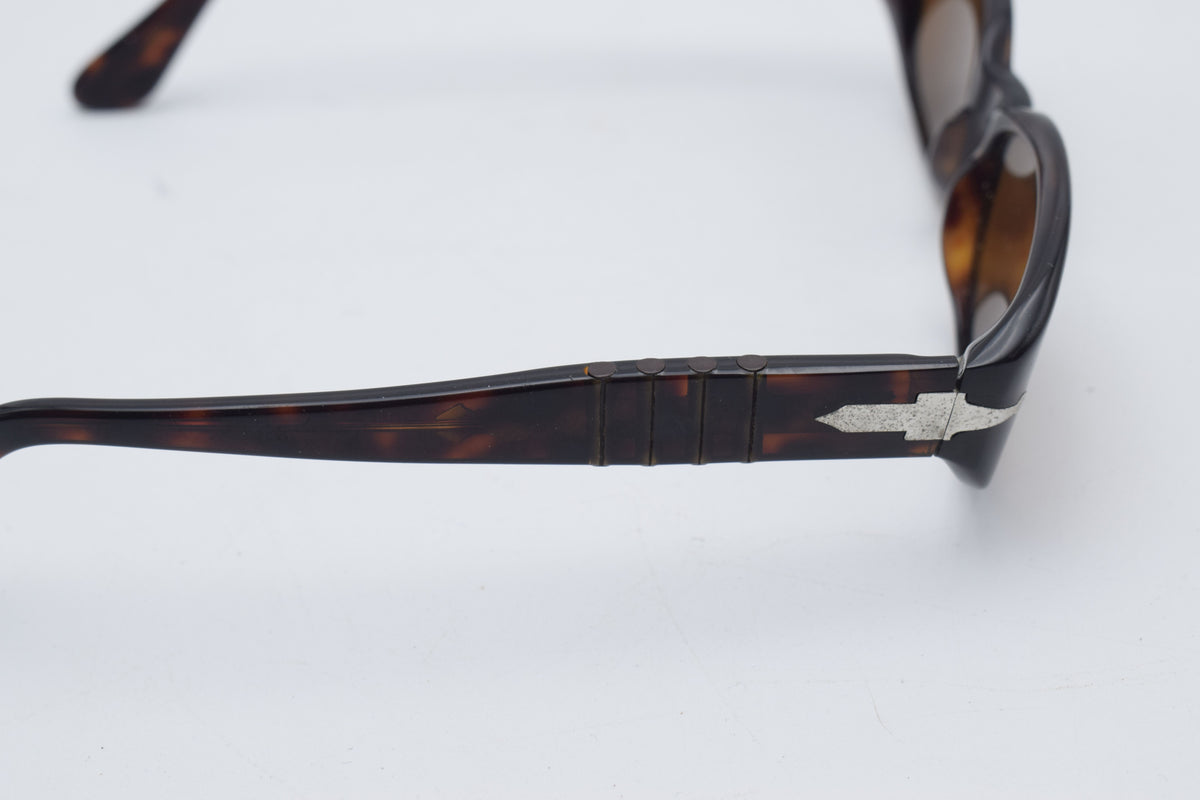 persol 2607-s vintage sunglasses with case