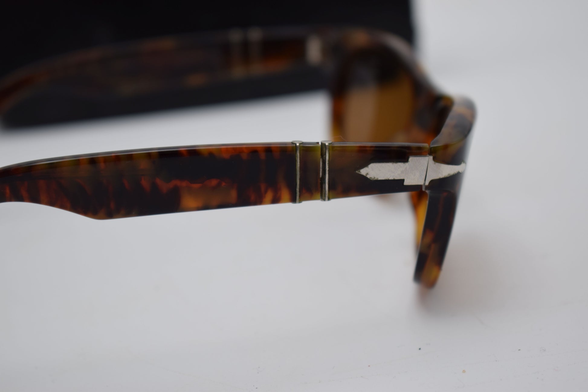 fendi chanel, vintage sunglasses, gucci prada, ray-ban oakley, persol balmain, burberry versace, cartier dior, Yves Saint Laurent, summer woman gift, dolce gabbana, Guerlain revlon, tortoise sunglasses, stylish sunglasses