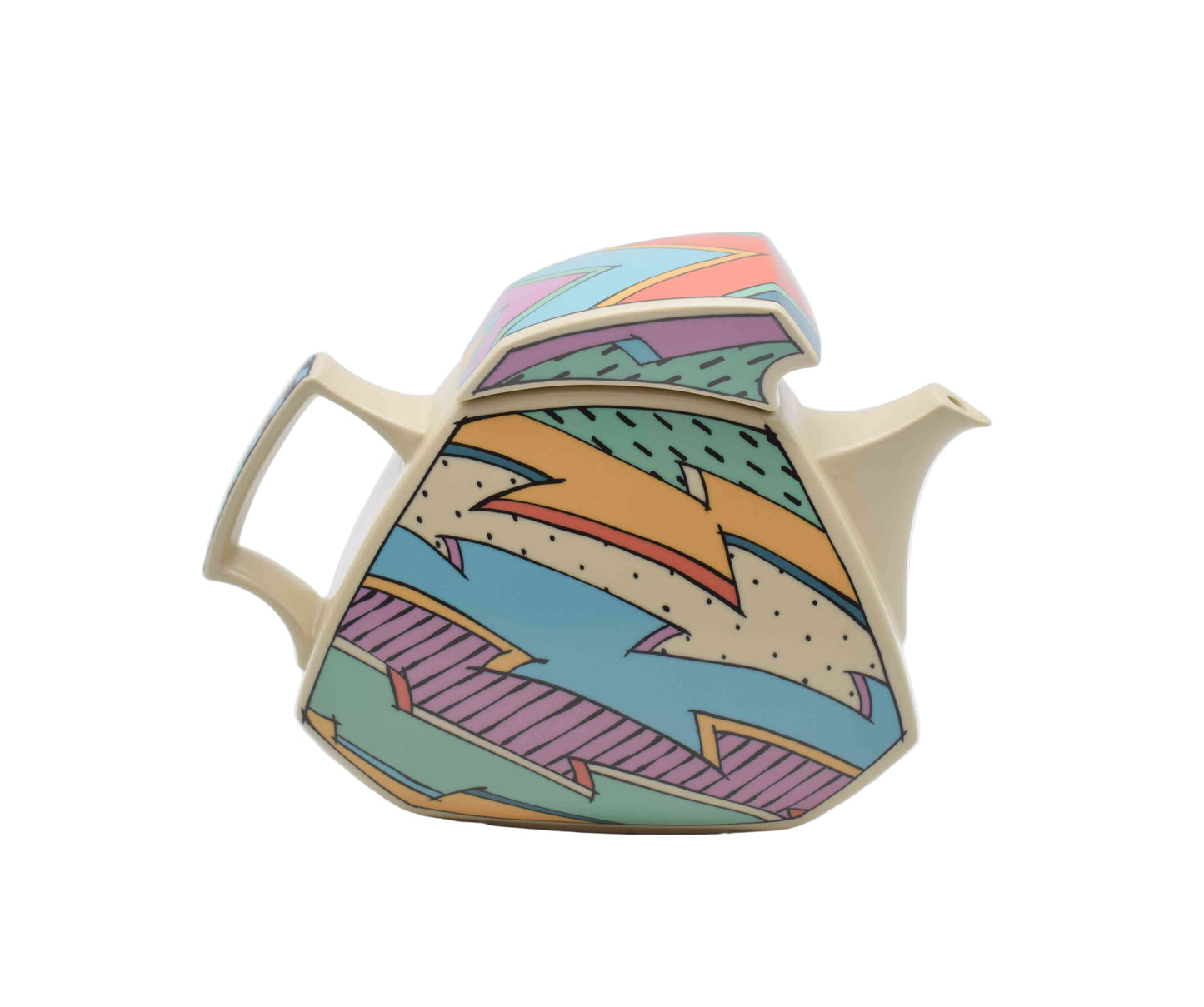 memphis style, graffiti 1980s, rosenthal ceramics, rosenthal porcelain, vintage plates, flash one rosenthal, museum piece, 1980s design, vintage ikea, vintage kitchenware, Villeroy Boch, design kitchenware