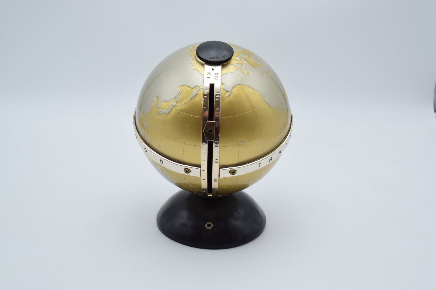 fleetwood radio, panasonic radio, vintage radio globe, world radio, national radio japan, panapet toot a loop, design radio, art deco radio, Marconi radio, zenith radio, radio city new york, Zanuso Richard Sappe, Solid State Radio