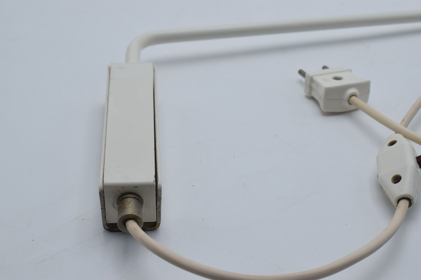 Anvia hoogervorst white paperclip elbow wall lamp, Anvia 748-08 Adjustable wall mounted white color arm lamp