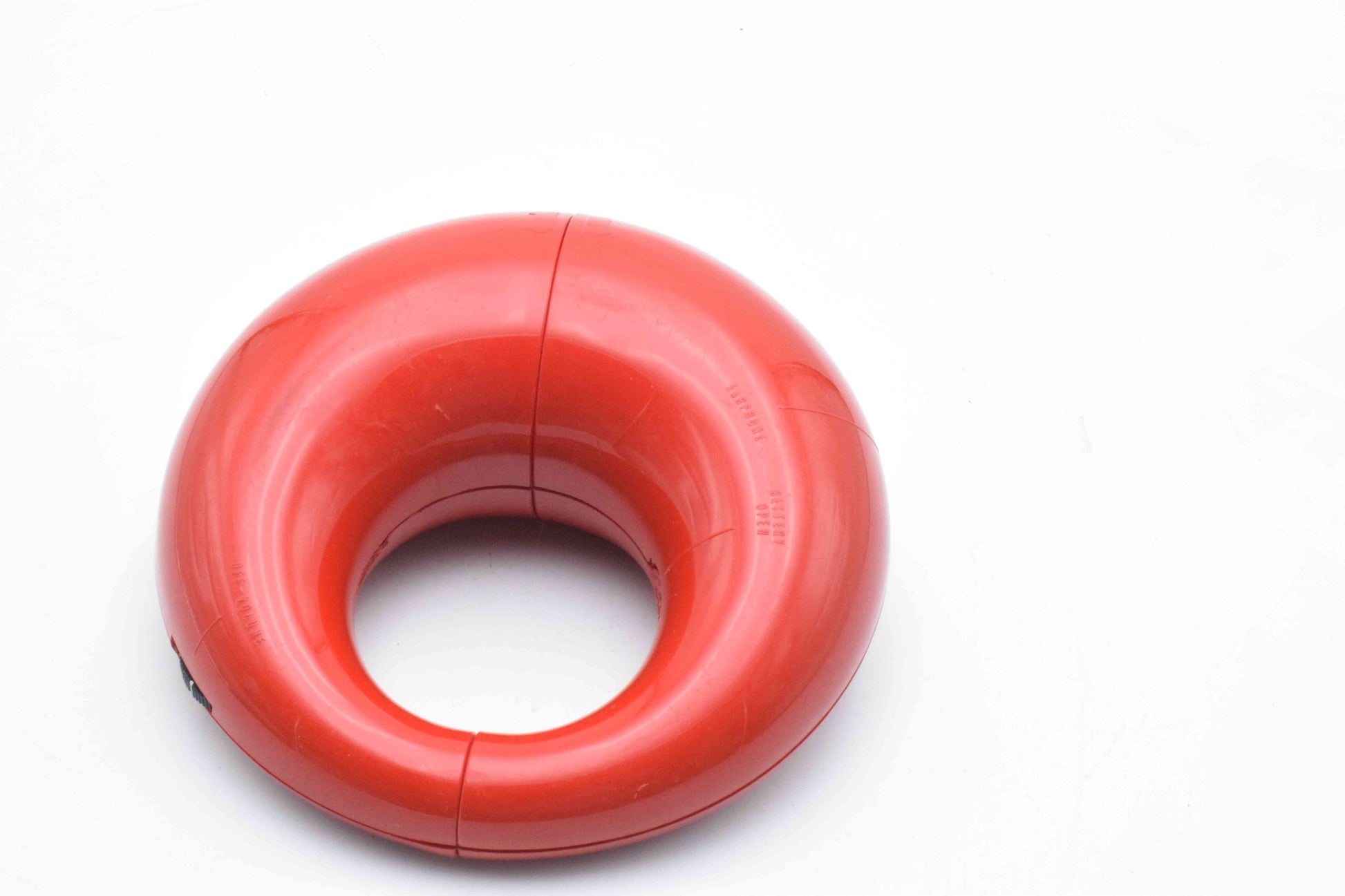 Toot-a-Loop panasonic Red plastic AM-transistor wrist-radio R-72