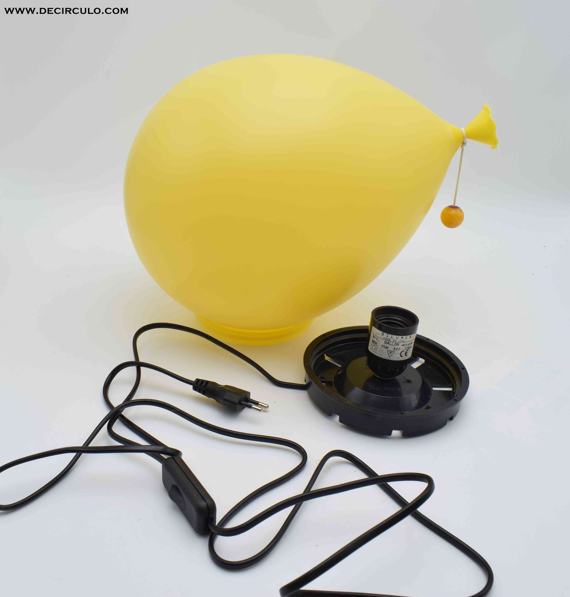 bilumen, kids lights, bed, eames, children, kids, lighting, lamp, balloon, yellow, panton, funny, present
