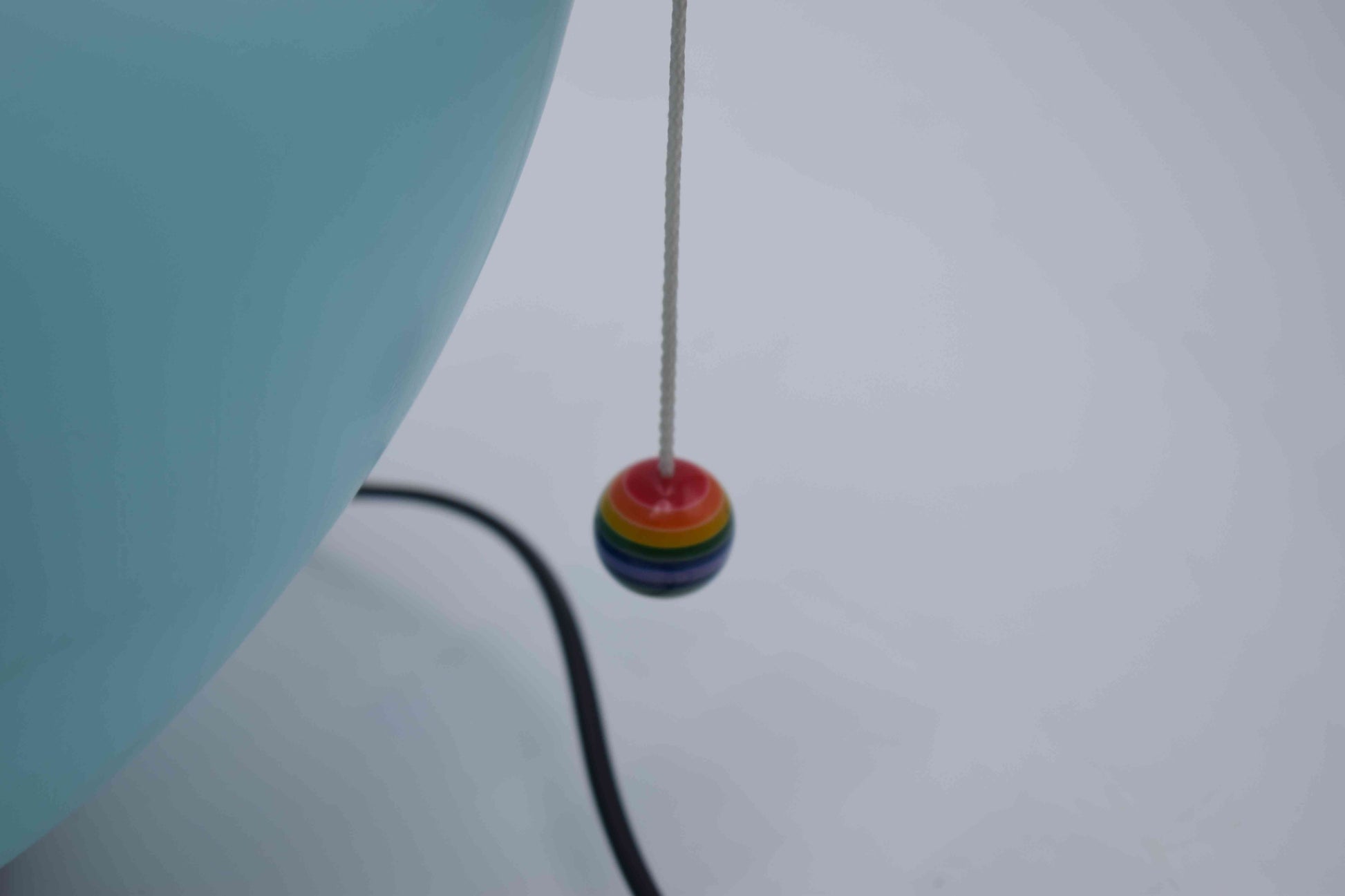 Balloon lamp designed by Yves Christin for Bilumen table or wall/ceiling light, Italy 1970s diffuser of blown plastic and black ABS base