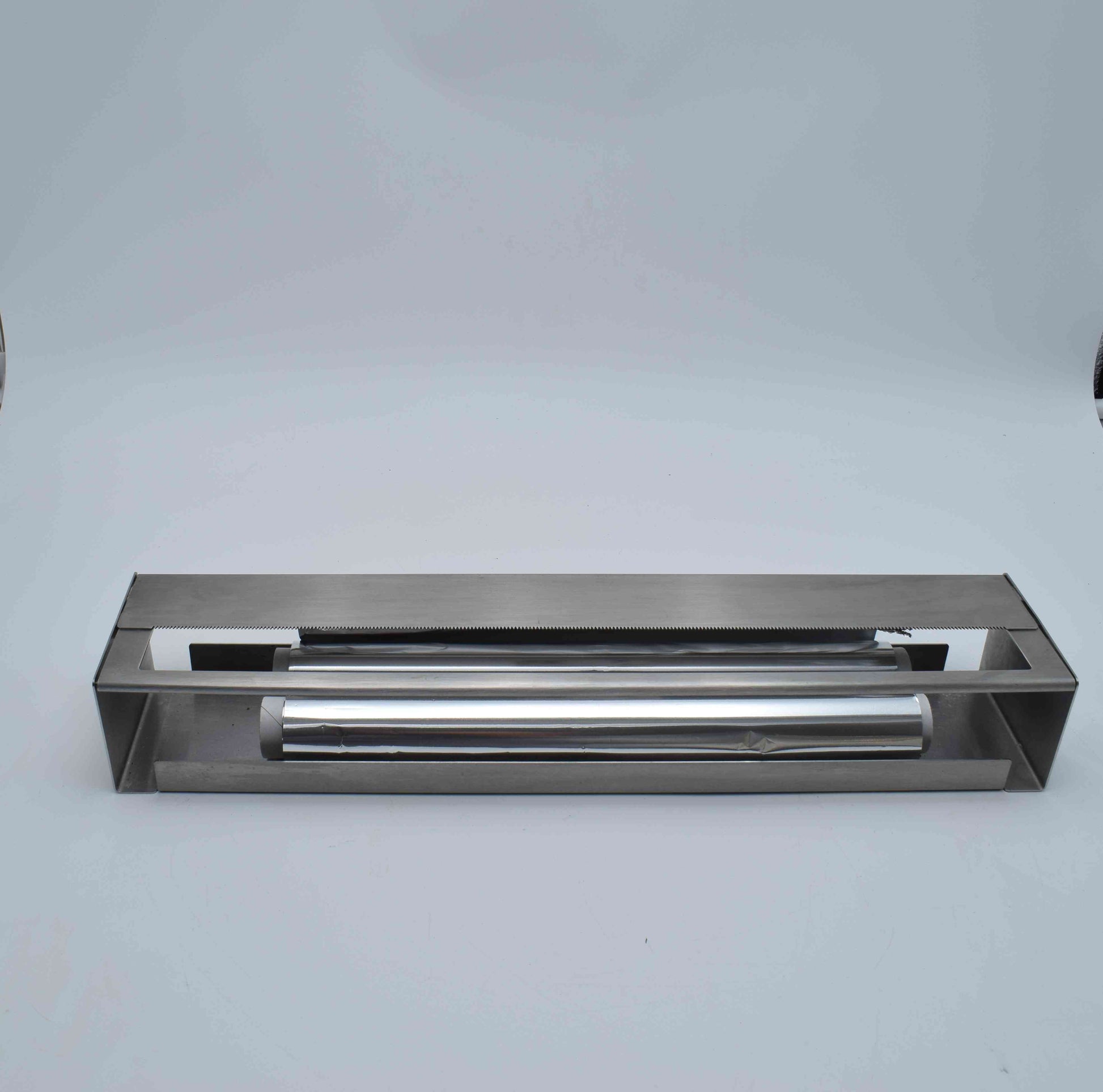 bulthaup kitchen, foil dispenser, bulthaup siematic, german kitchen, kitchen accessories, kitchen storage, vintage kitchen, design kitchen, kitchen aid, alessi Gaggenau, miele viking, BlueStar ikea, minimalistic design