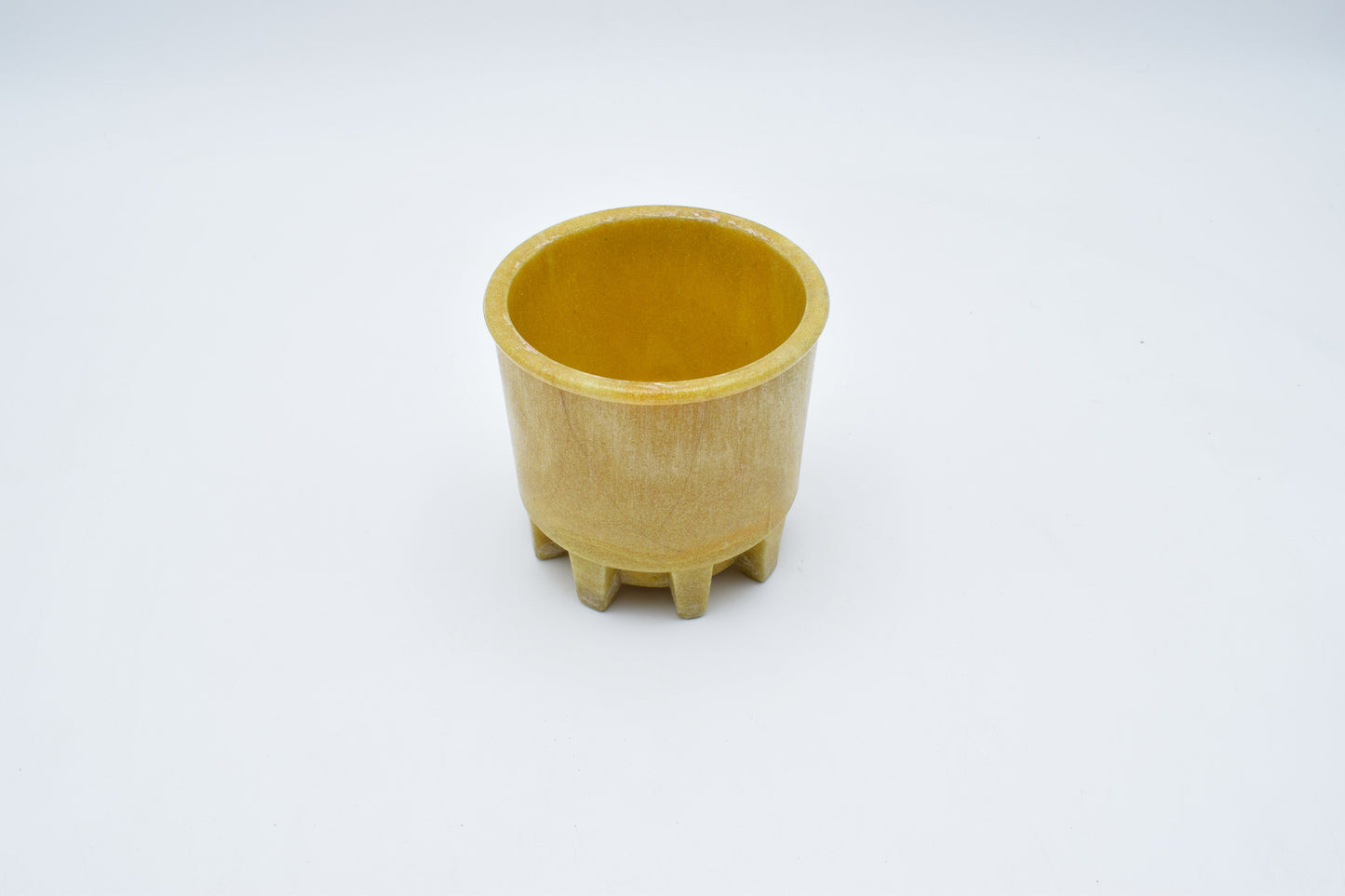 ad copier, cactus pot, flower pot, ceramic glass design, leerdam glass, 1950s graniver, art deco vase, presed glass, René Lalique, Dale Chihuly, Iittala glass, unica series, green yellow vase