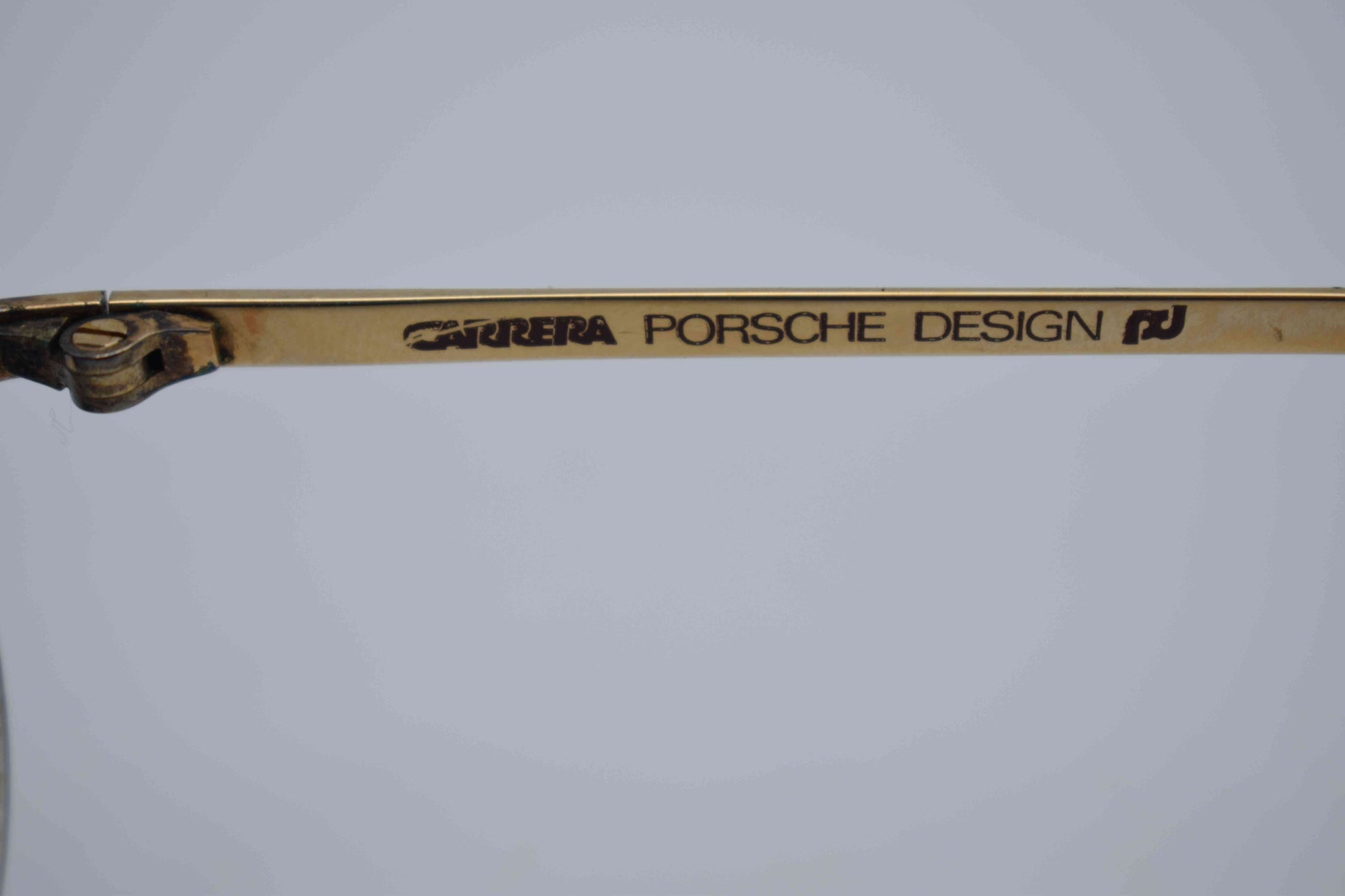 porsche carrera 5628, porsche sunglasses, vintage sunglasses, scarface al pacino, mafia sunglasses, 1980s style miami, miami vice, tony montana, design sunglasses, sunglases, sun glasses vintage, cartier rayban, Oakley Gucci