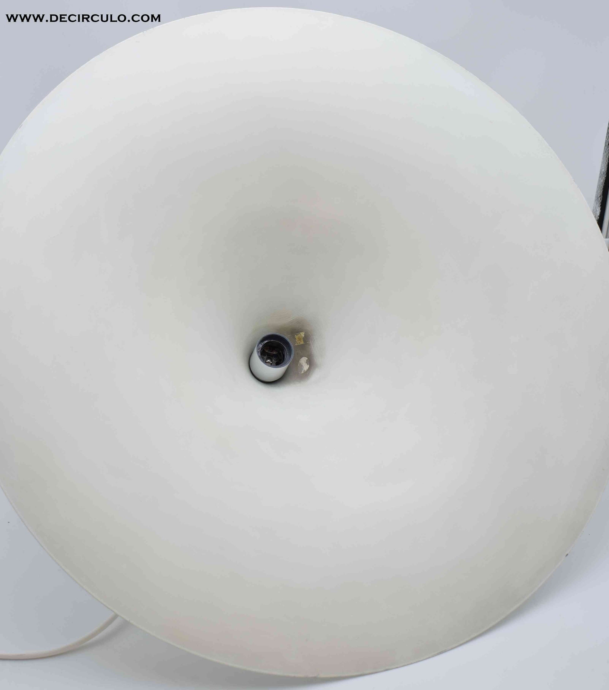 Semi fog morup, Bonderup Thorup, Danish designlamp, Scandinavian design, minimalism, moma new york, midmod sixties, happy days, white lamp, diningroom light, minimalist light, kitchen light, vitra miller