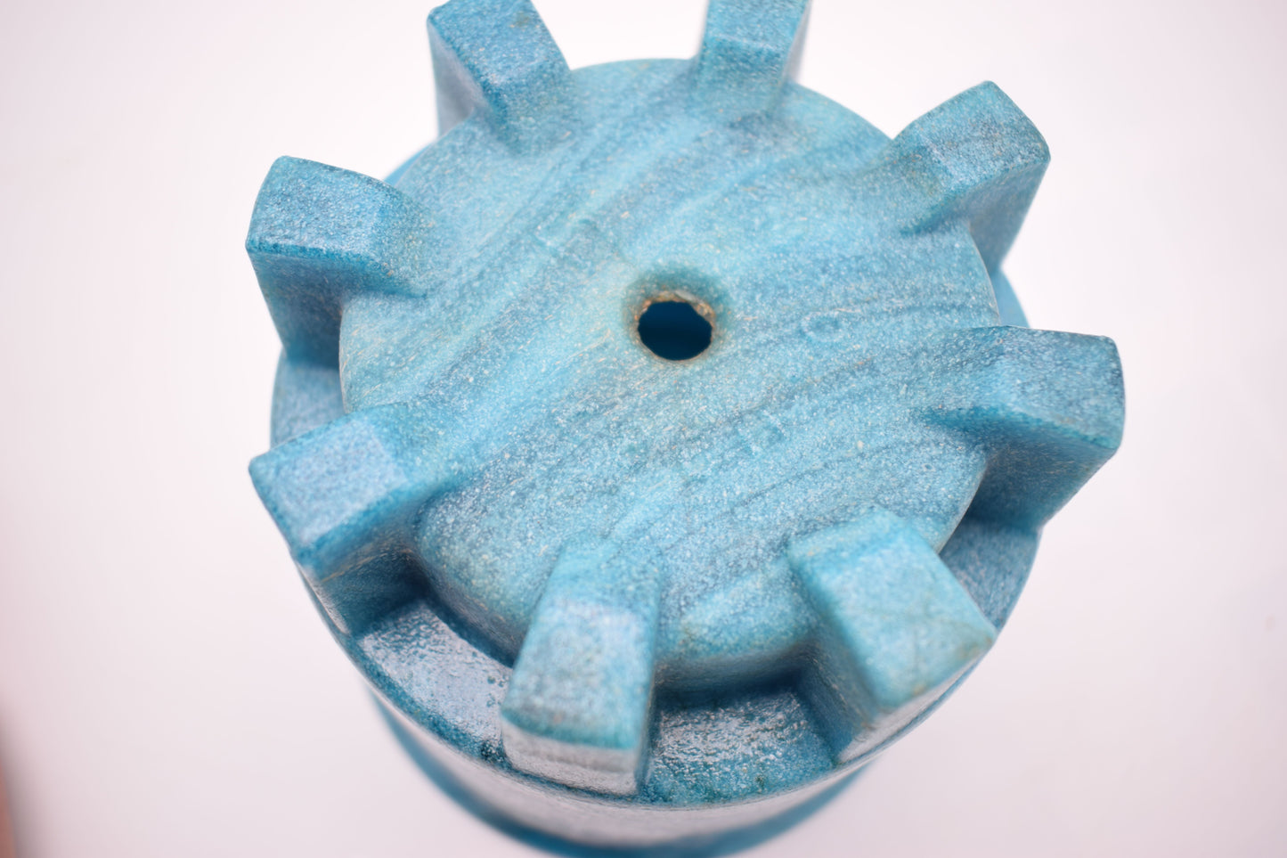 ad copier, cactus pot, flower pot, ceramic glass design, leerdam glass, 1950s graniver, art deco vase, presed glass, René Lalique, Dale Chihuly, Iittala glass, unica series, green yellow vase