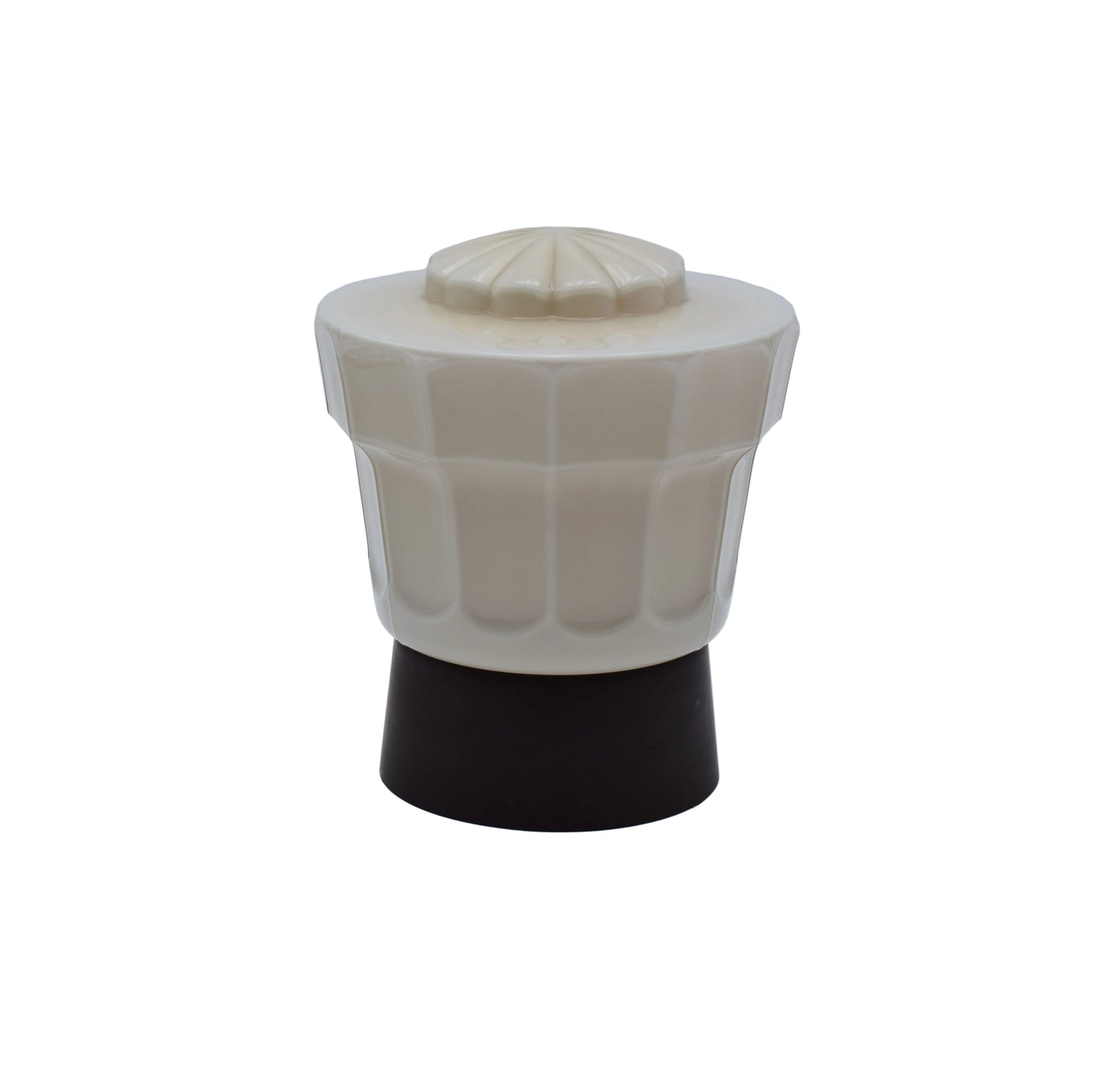 thabur lamp, art deco nouveau, french deco lamp, dutch glass, René Lalique, Le Corbusier, Jean Dunand, Sonia Delaunay, Chrysler new york, bauhaus, toilet light, The Great Gatsby
