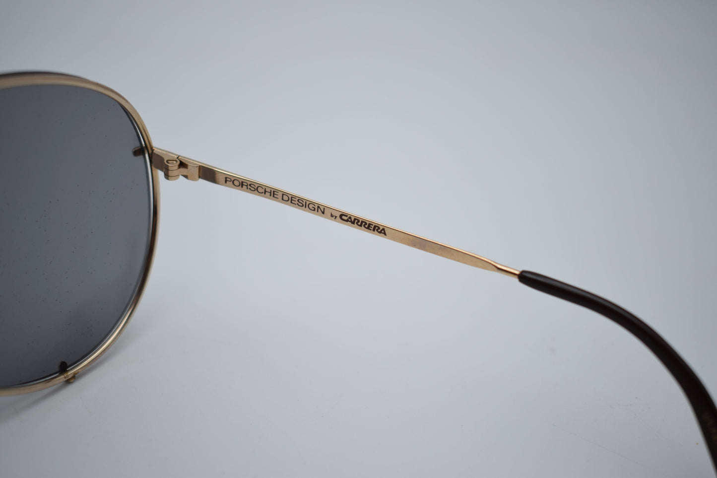 porsche sunglasses, vintage sunglasses, scarface al pacino, mafia sunglasses, 1980s style miami, miami vice, tony montana, design sunglasses, sunglases, sun glasses vintage, cartier rayban, Oakley Gucci, porsche design 5621