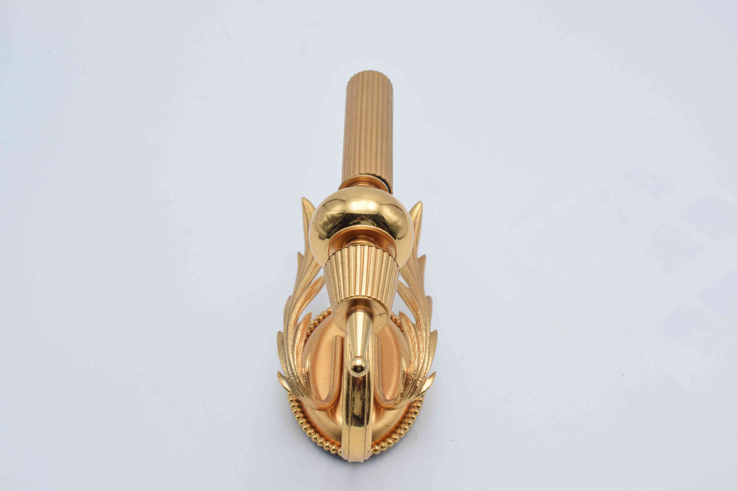 Sciolari beautiful hollywood regency brass gold plated sconce by Gaetano Sciolari