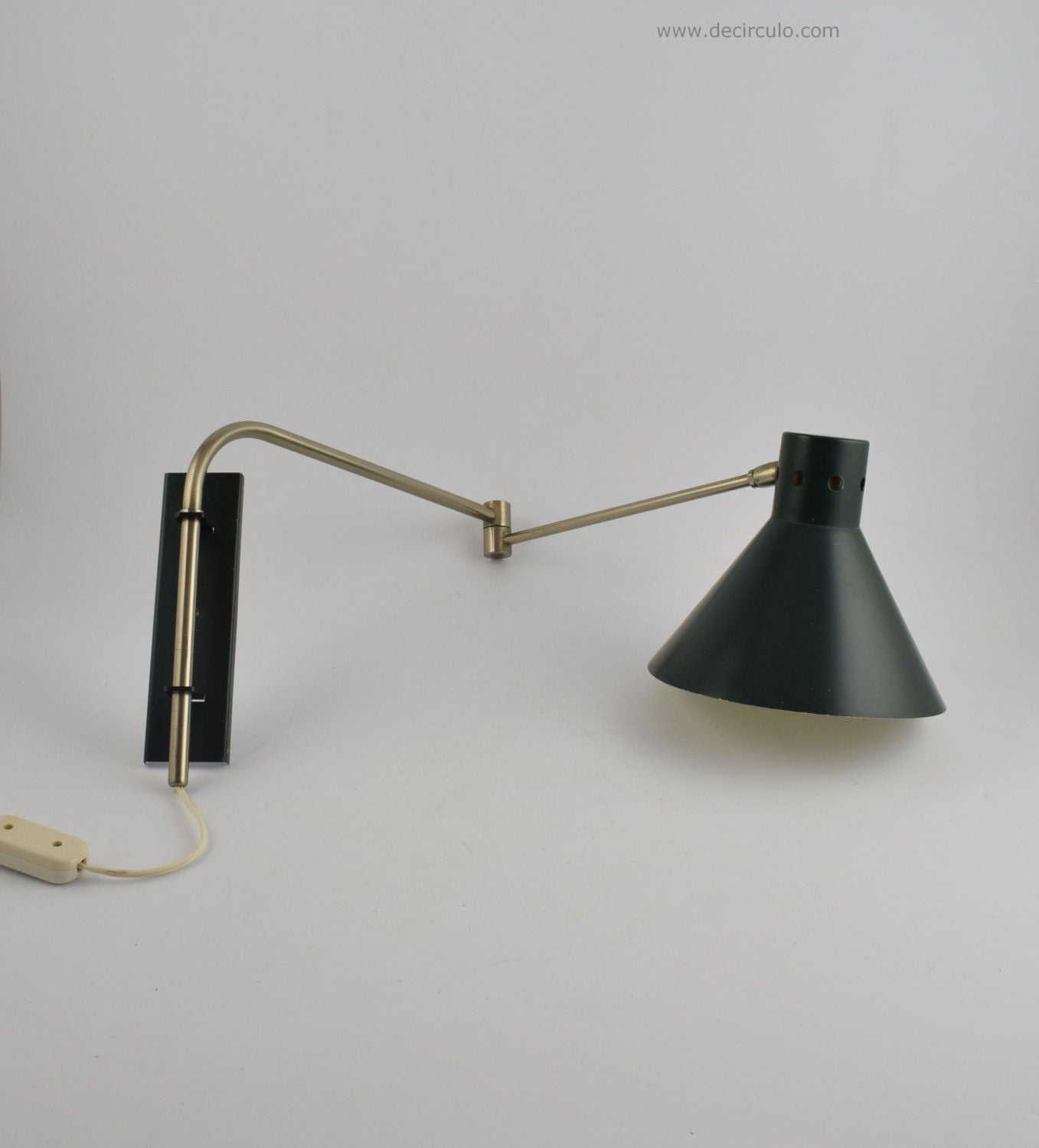 Swing wall light artimeta, dark green swing wall lamp from dutch design firm artimeta