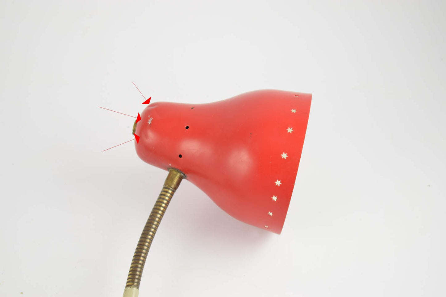Antigua lámpara de pared con forma de tijera roja de los años 60 atribuida a la empresa holandesa Hala
