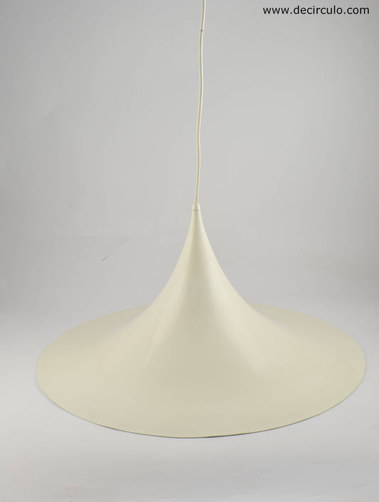 heksenhoed of trompetlamp, grote wit metalen aluminium hanglamp