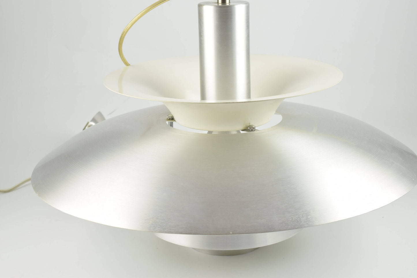 Lámpara colgante grande de aluminio, lámpara colgante de diseño escandinavo